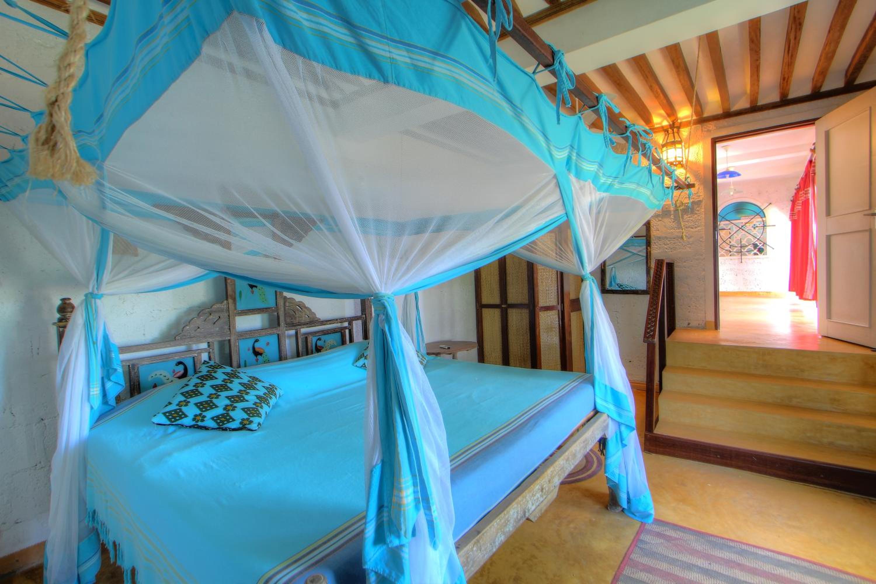 Villa - Beach Front photo 2