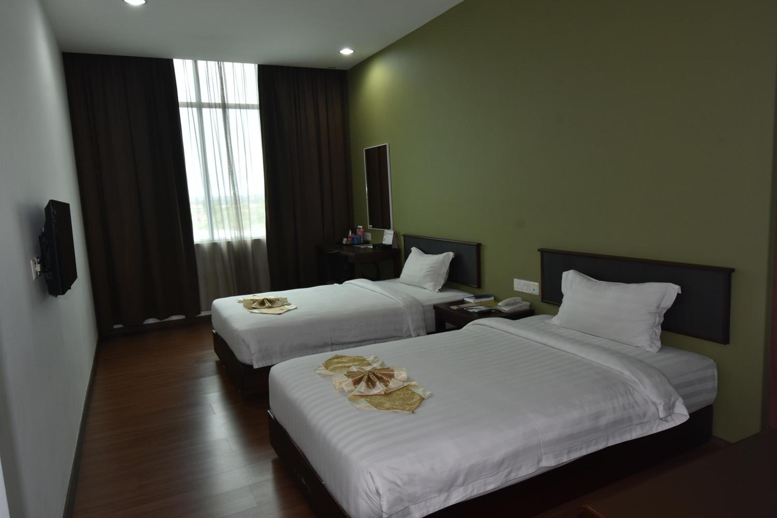 Deluxe Twin Room - Photo 5
