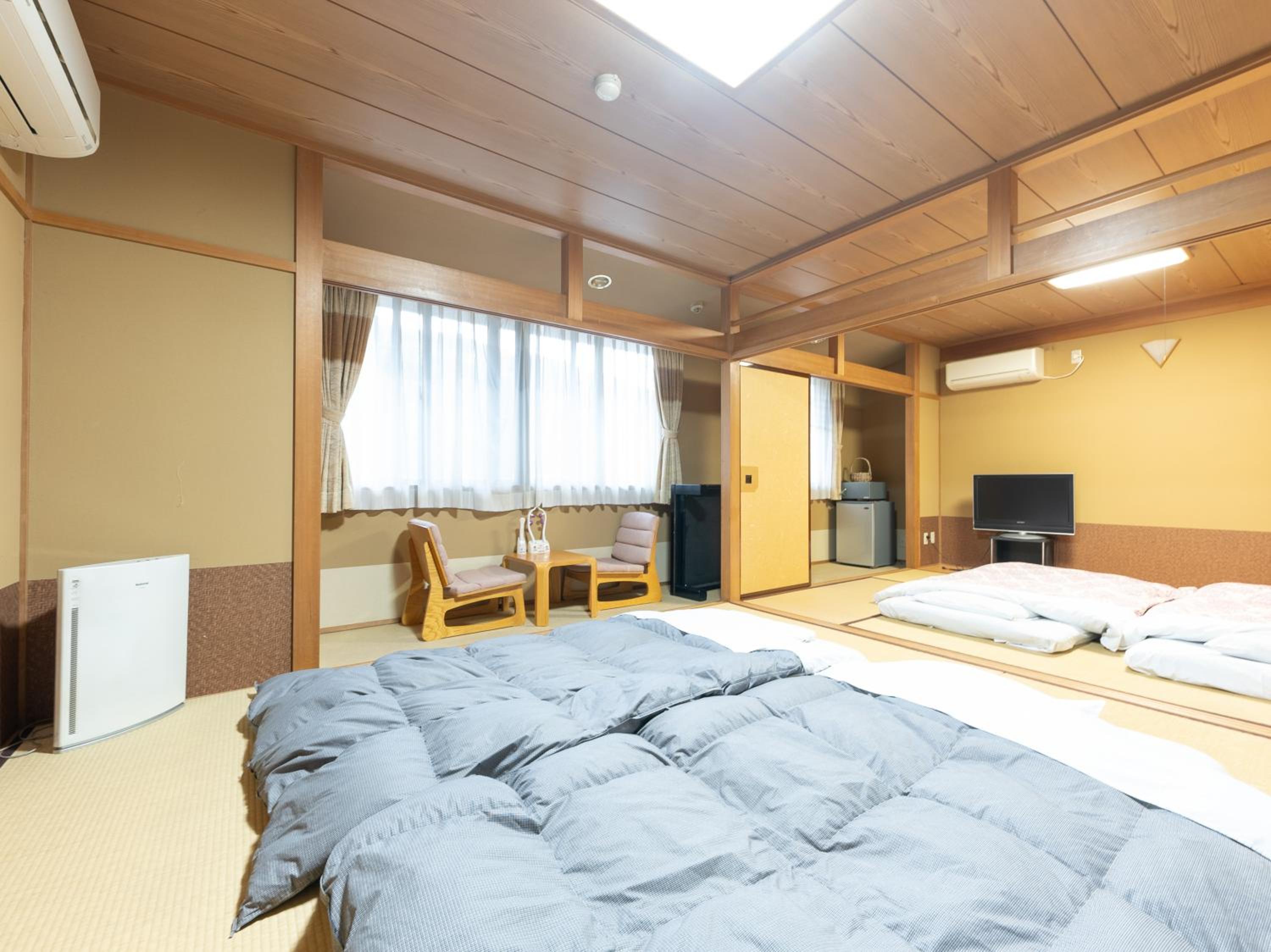 No pets allowed - Japanese-Style Room - up to 6 Adults - Non-Smoking