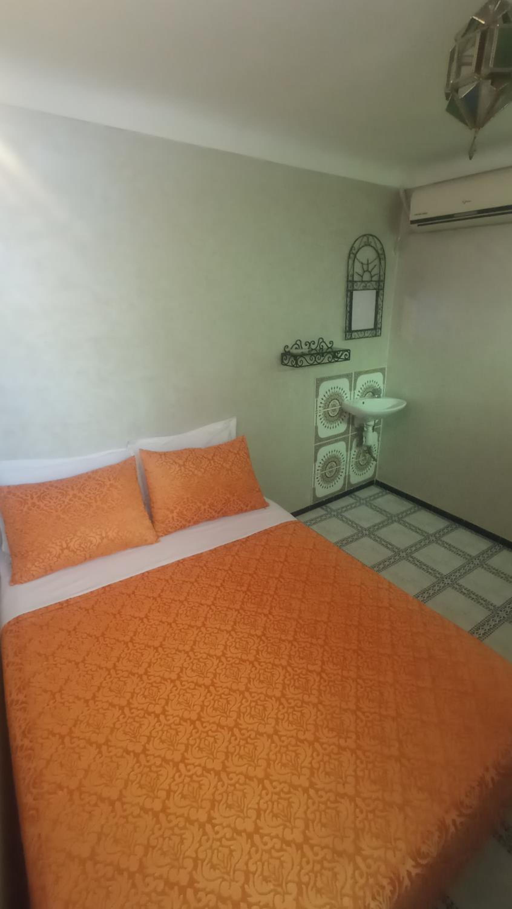 Double Room - Photo 1