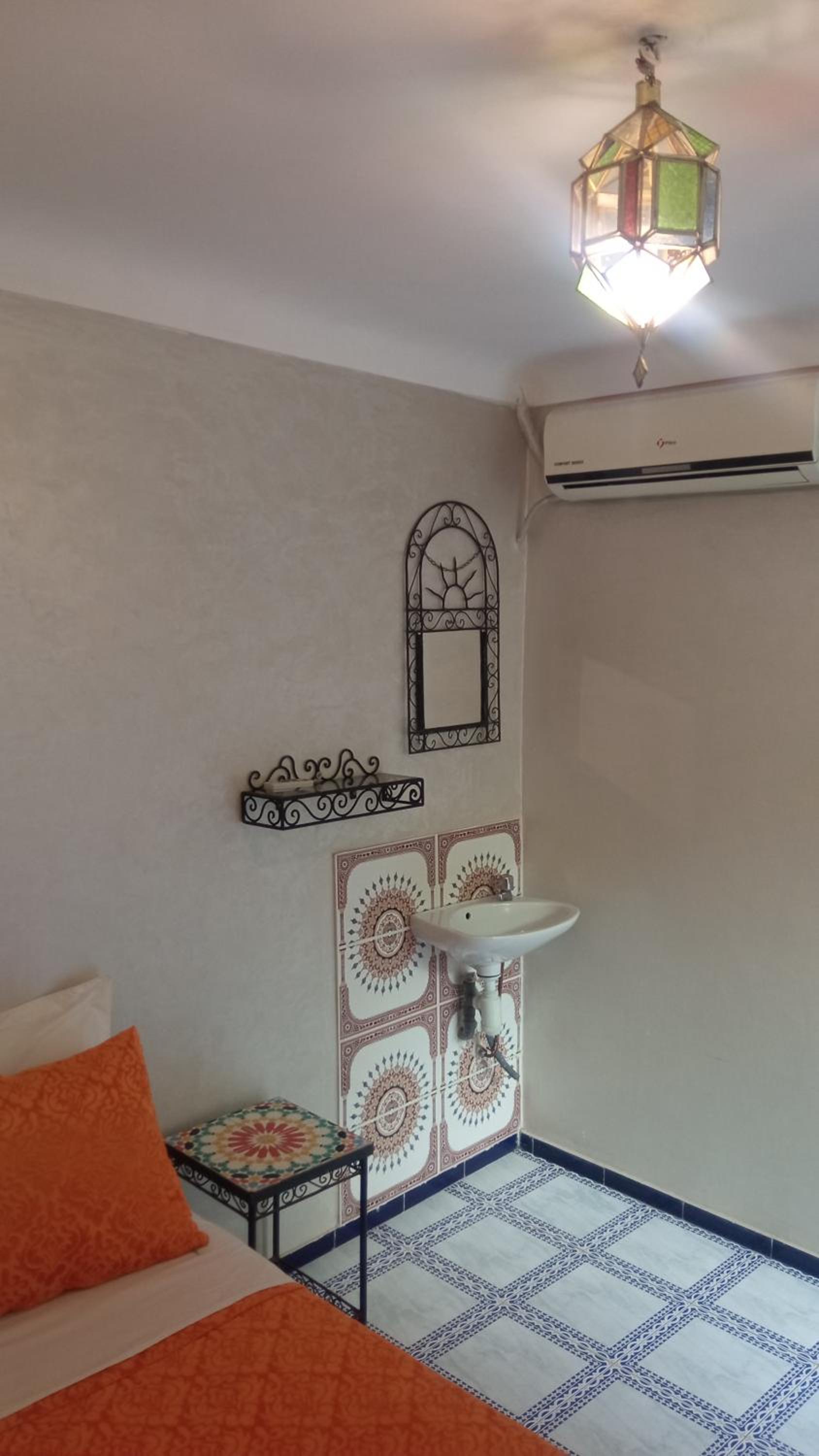 Double Room - Photo 2