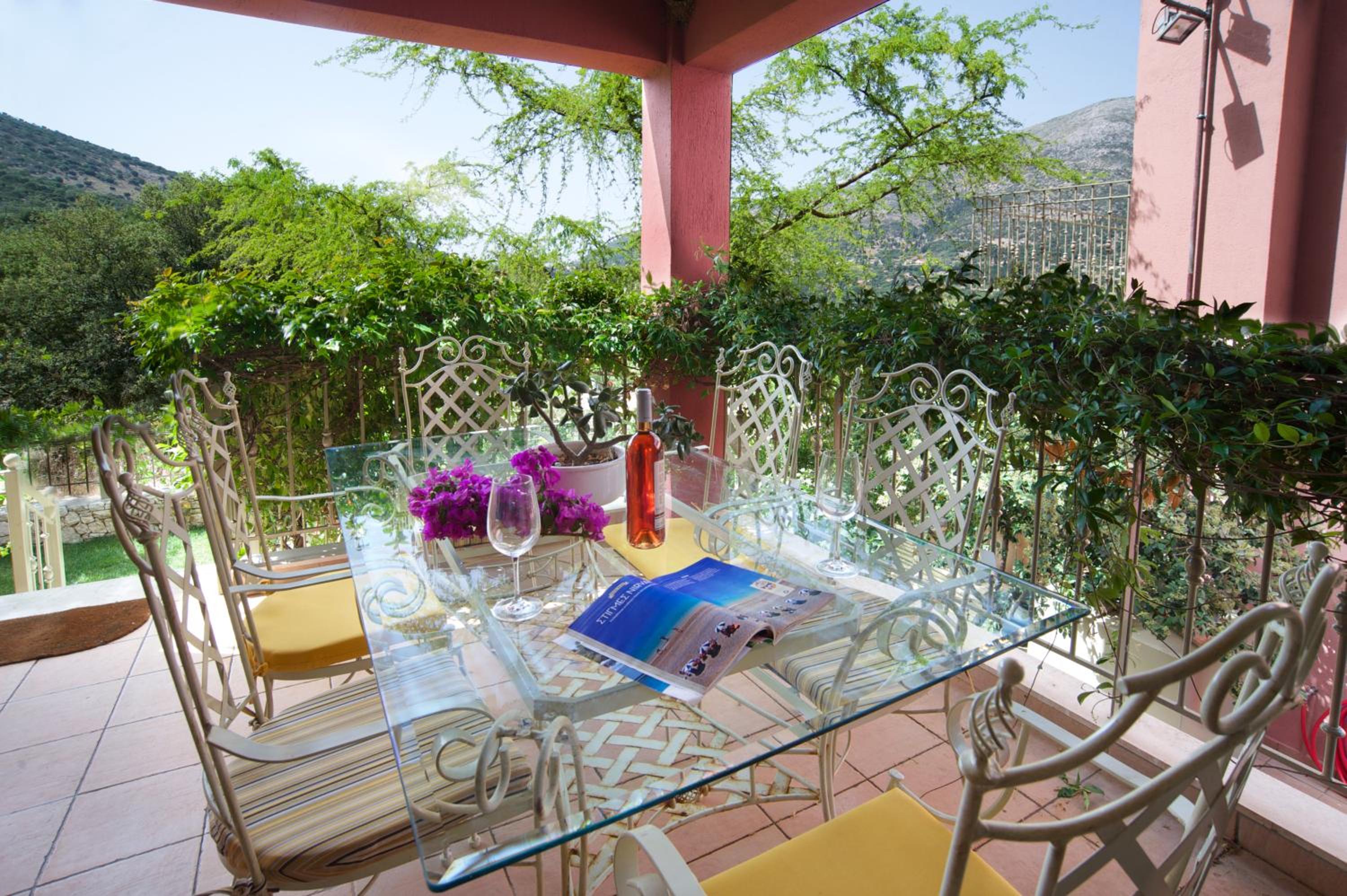 Two-Bedroom Villa (no pool) photo 2