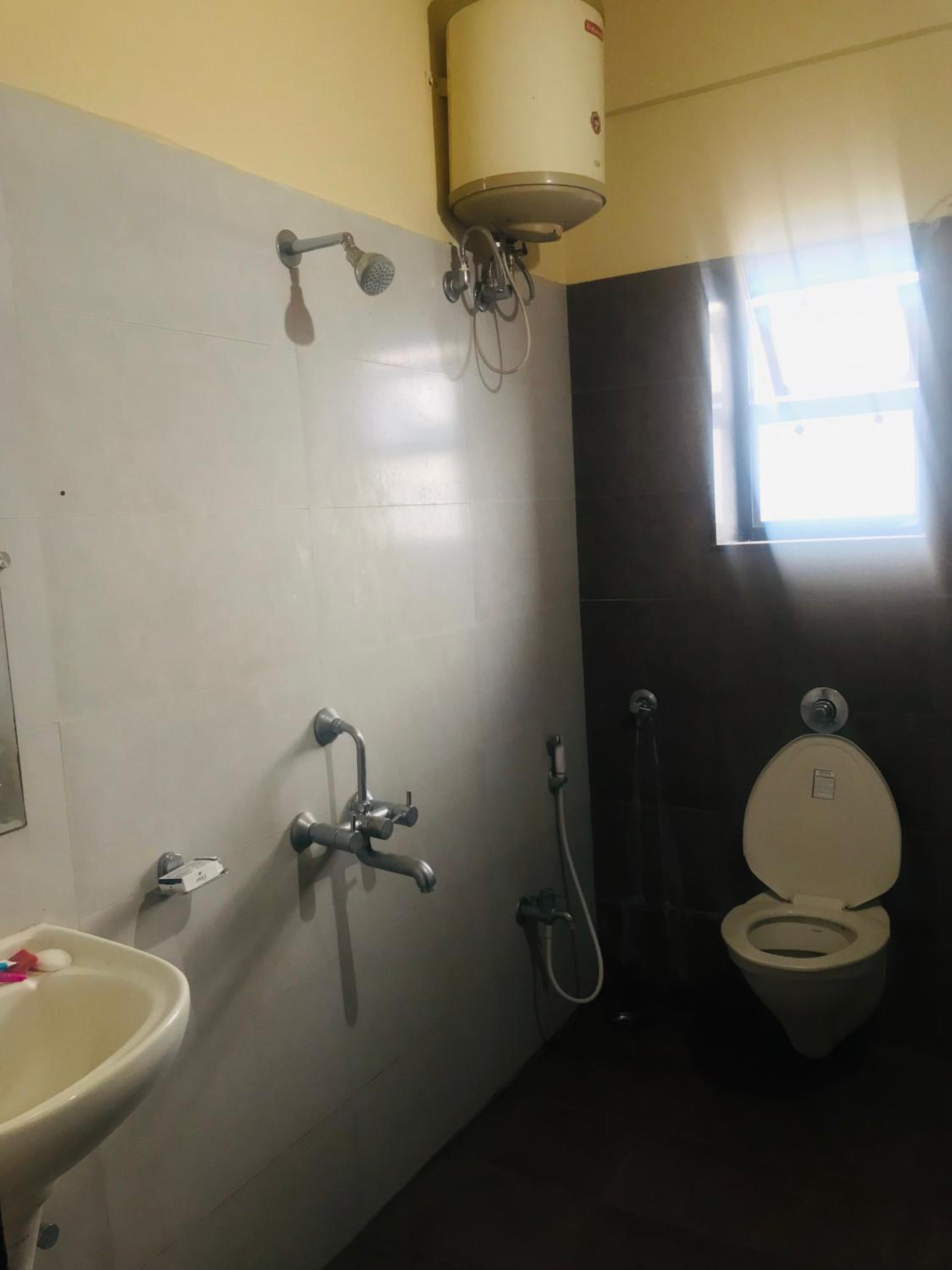 Deluxe Triple Room photo 3