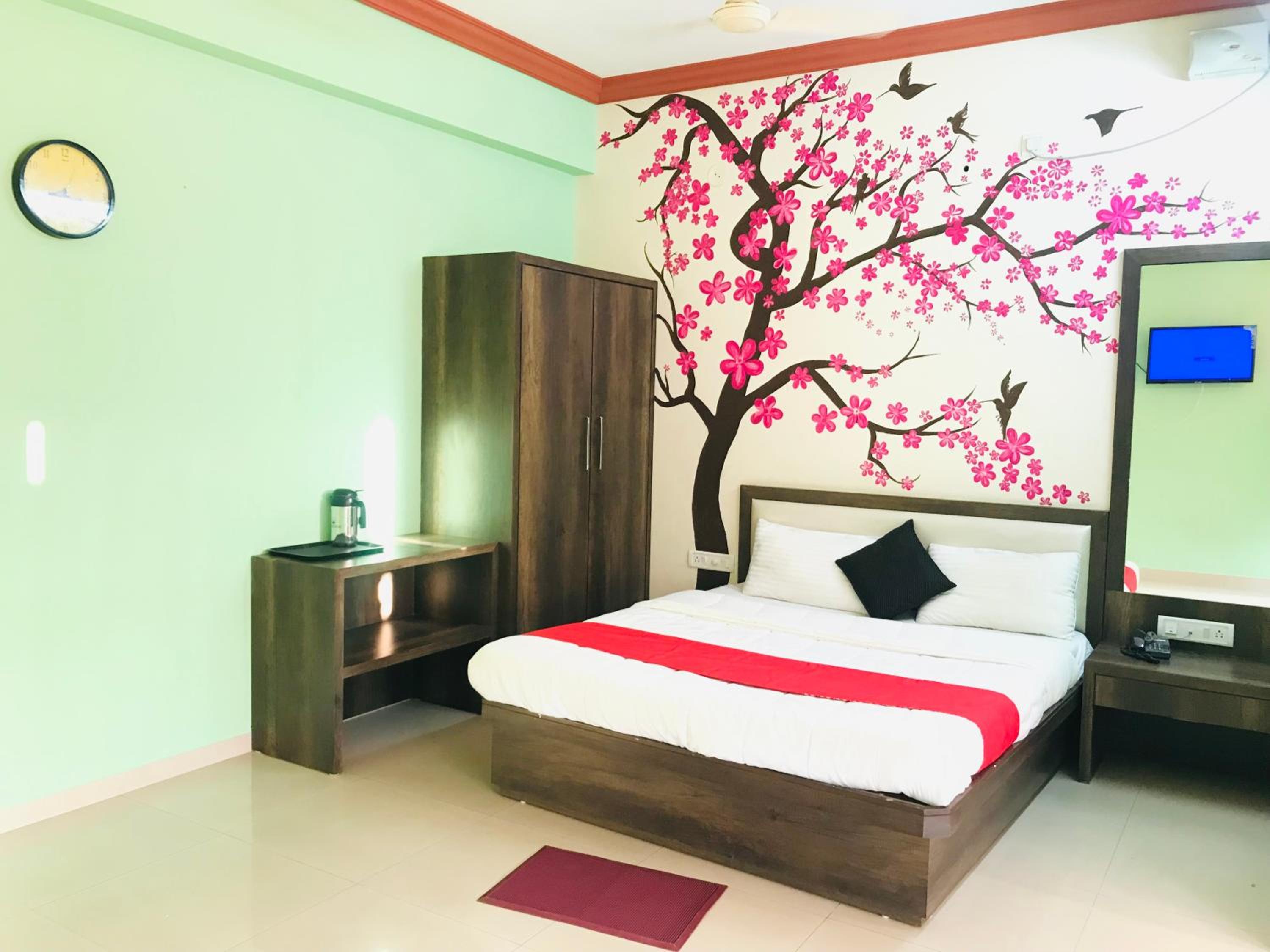 Budget Double Room photo 1