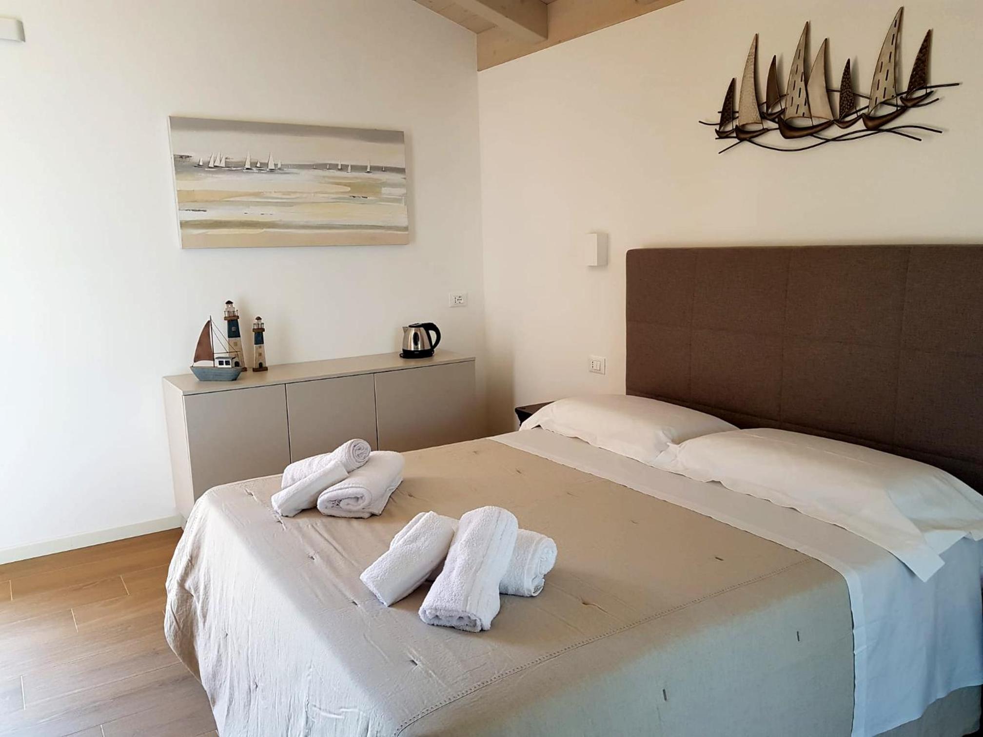 Double Room with Private Bathroom photo 1