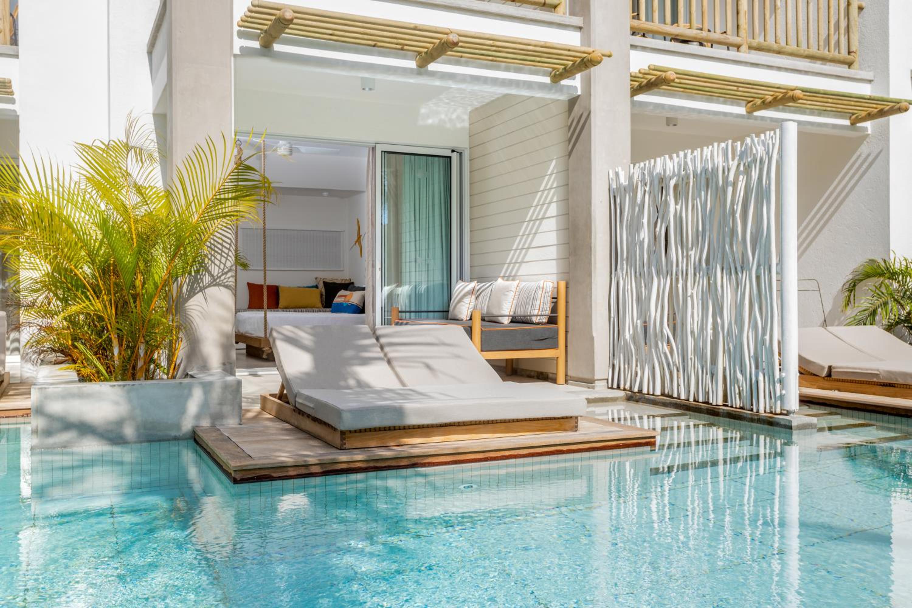 Deluxe Double or Twin Room with Pool Access - Photo 1