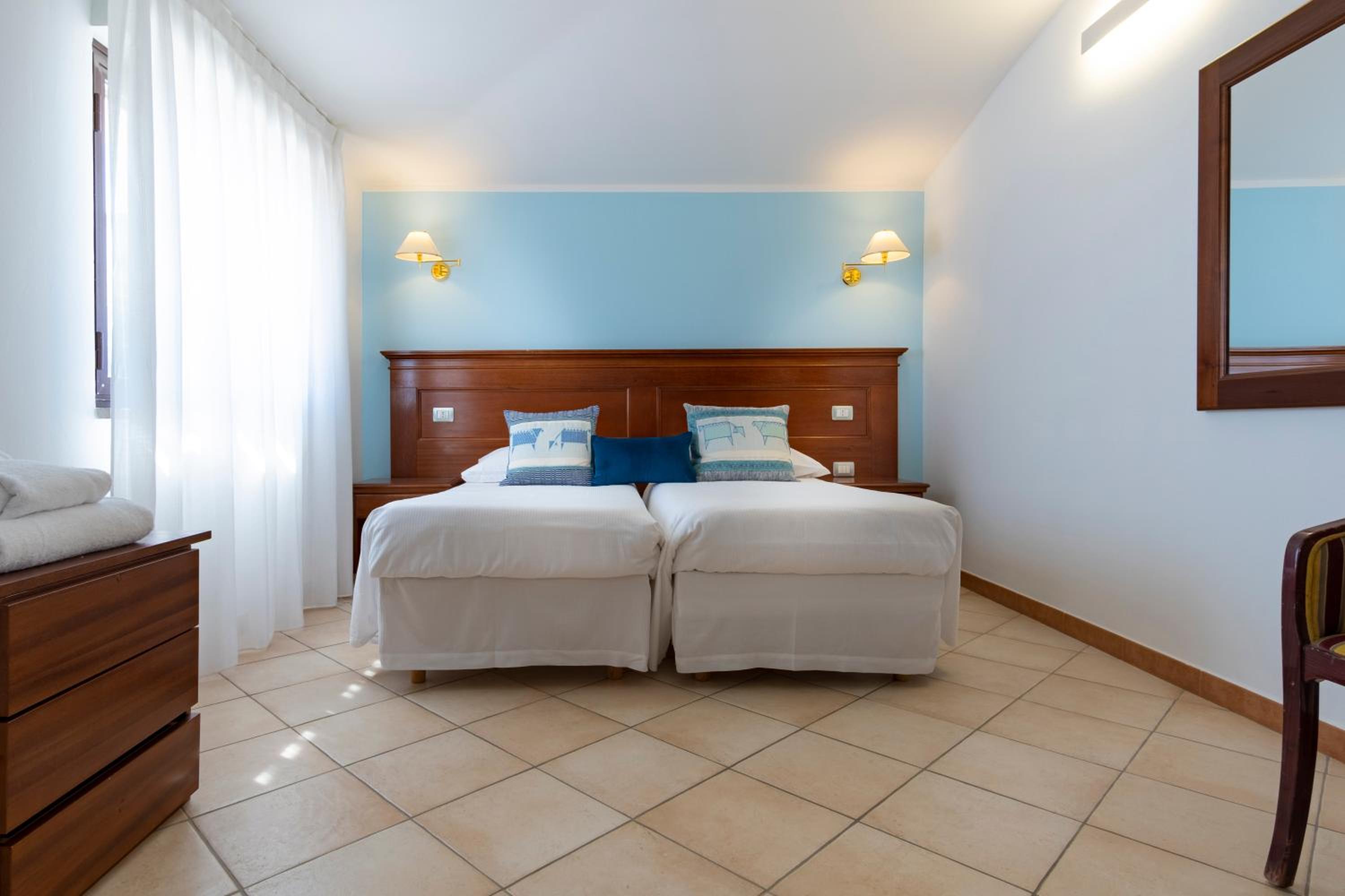 Comfort Quadruple Room - Photo 6