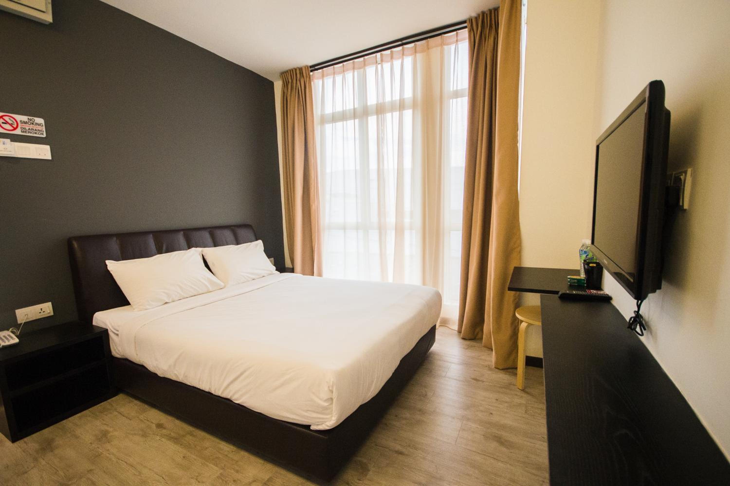 Deluxe Double Room - Photo 6