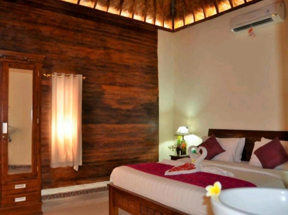Deluxe Double Room with Balcony - Photo 6