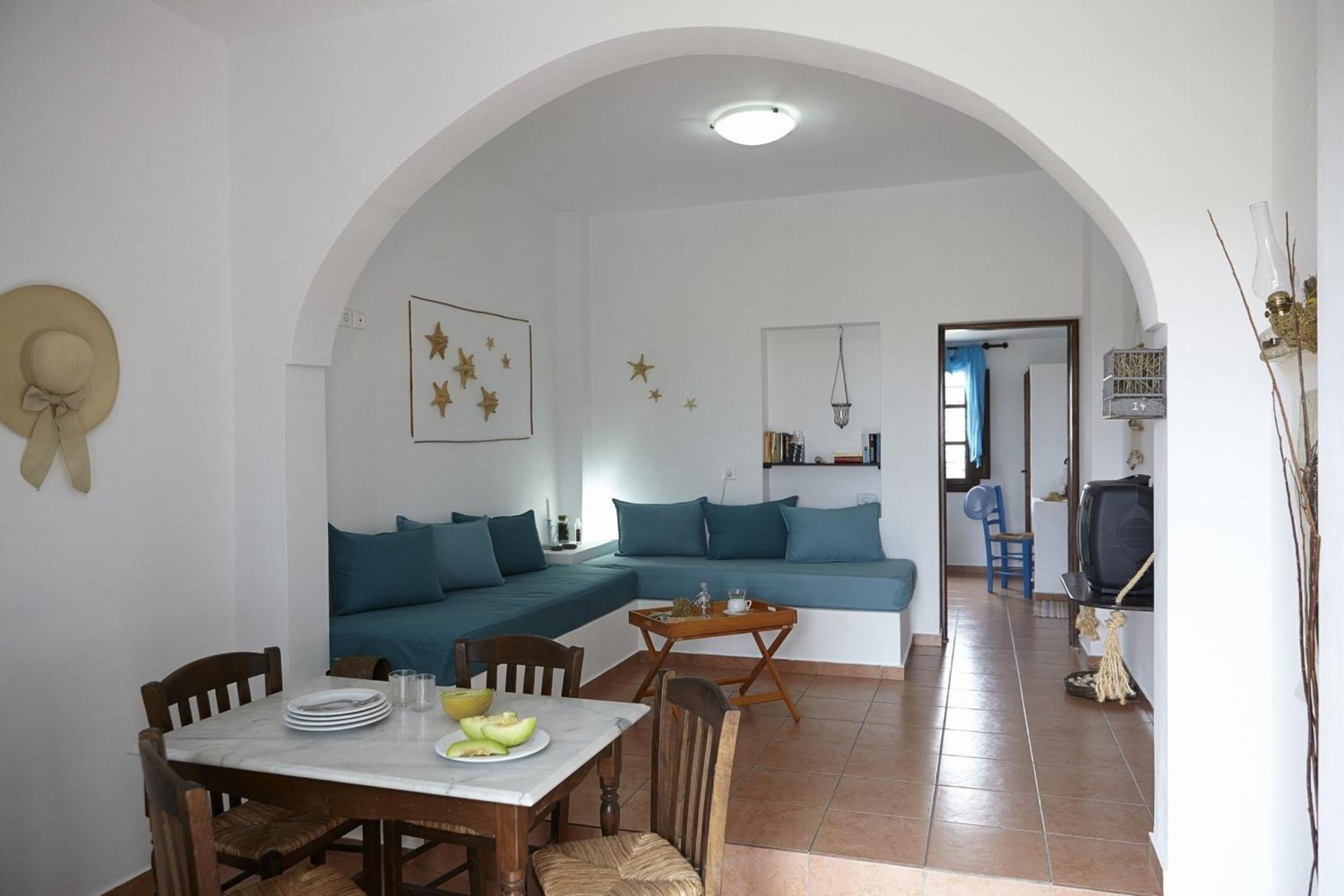 Apartment - Photo 11