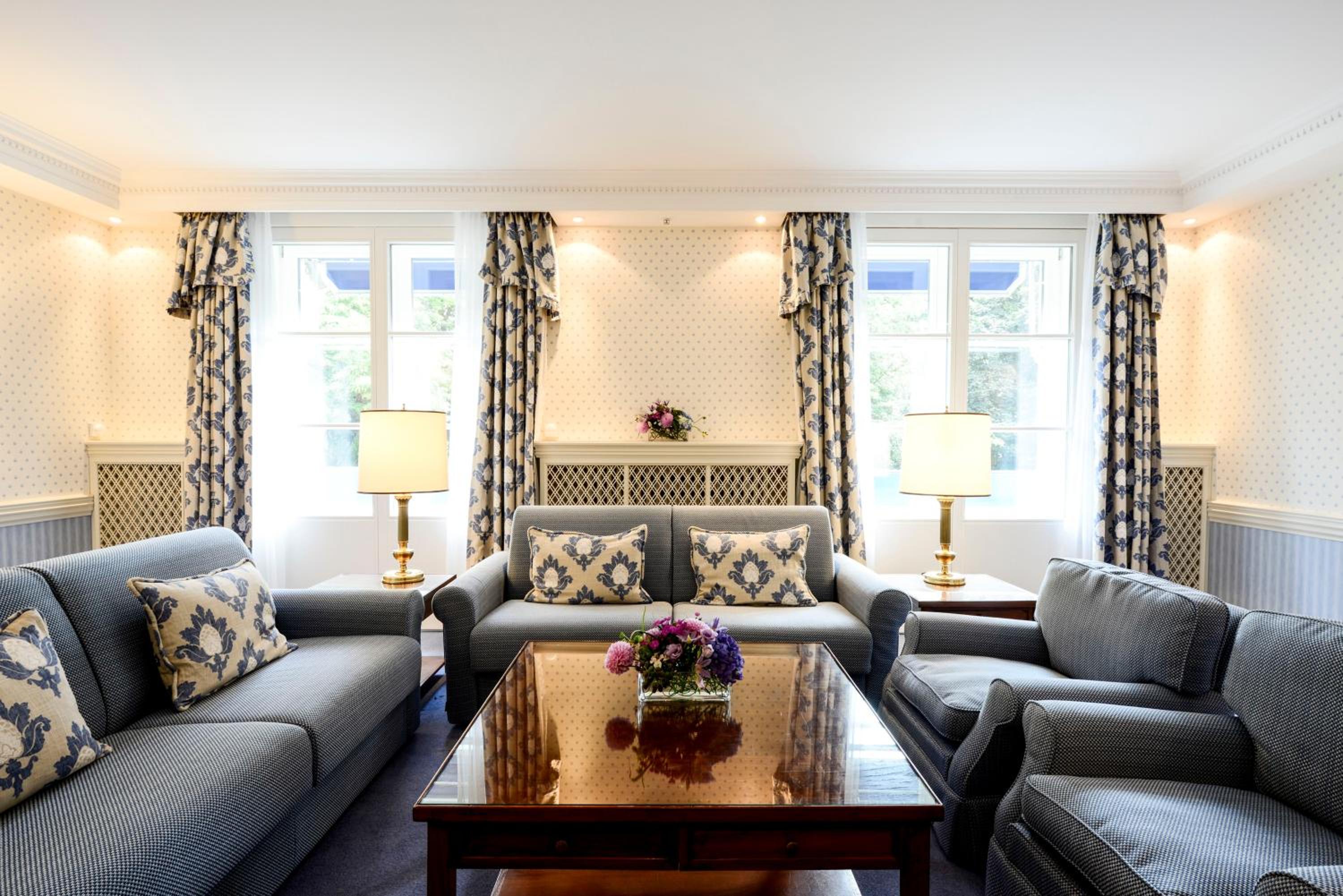 Standard Suite - Photo 3