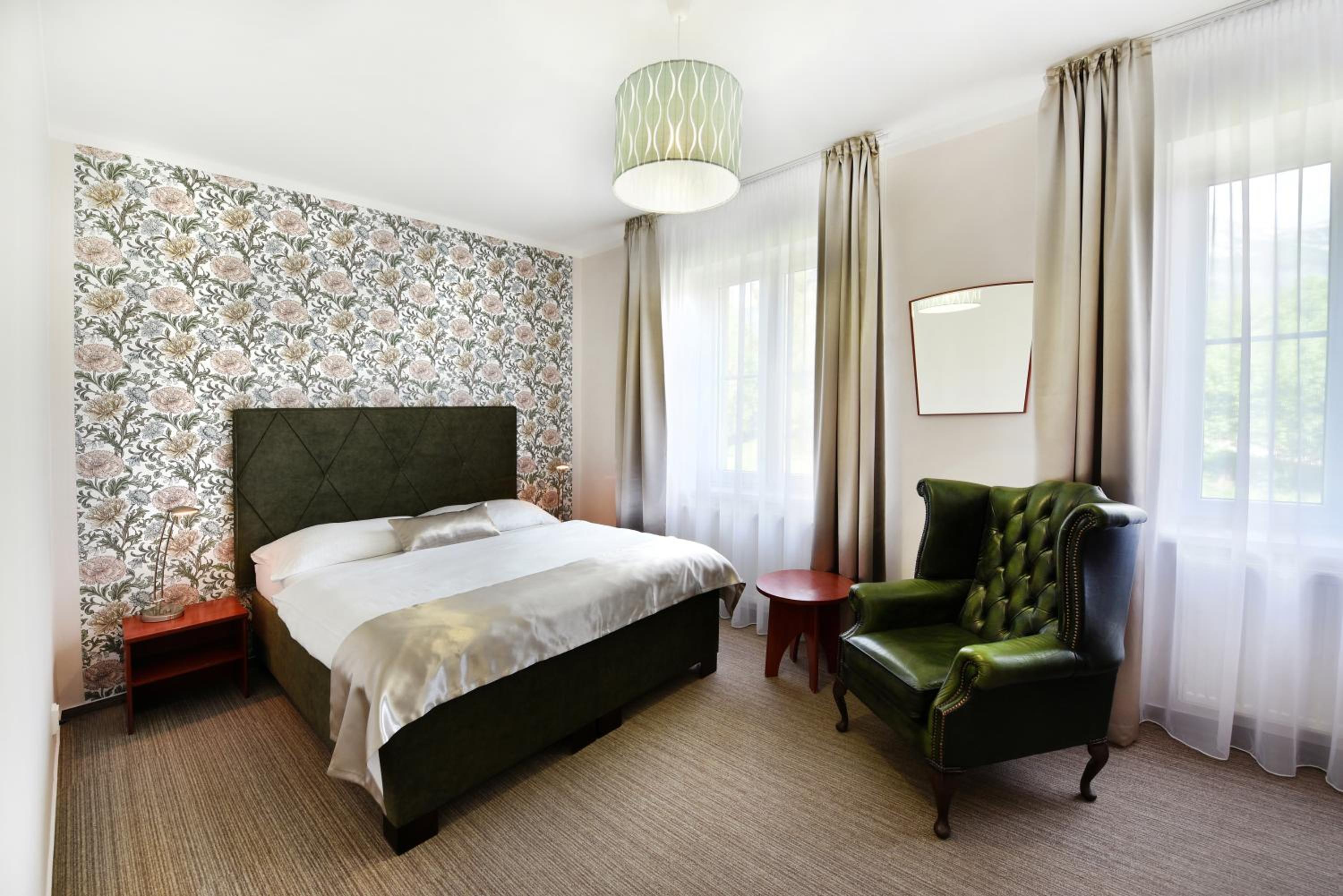 Standard Double Room - Photo 4
