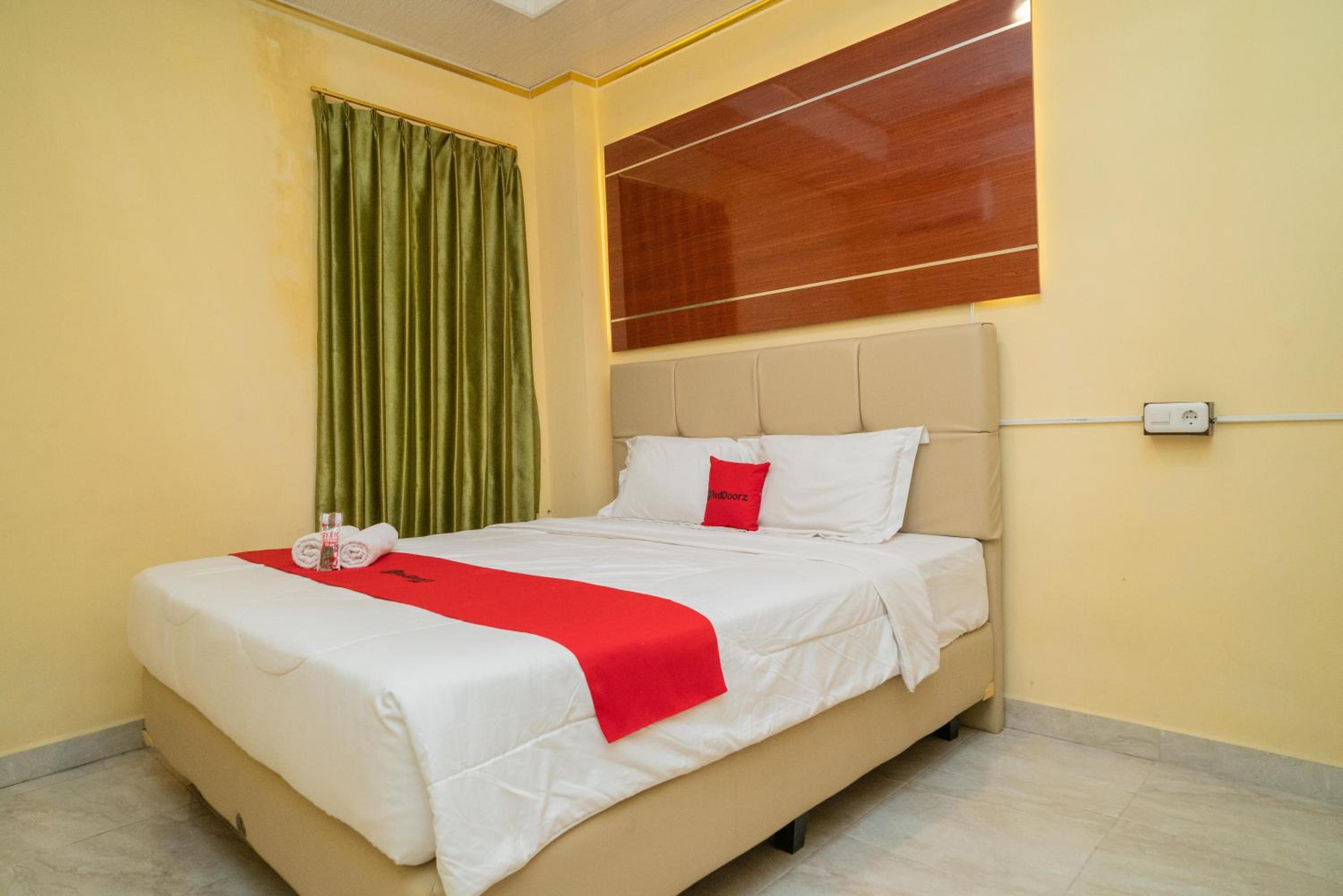 Standard Double Room - Photo 3