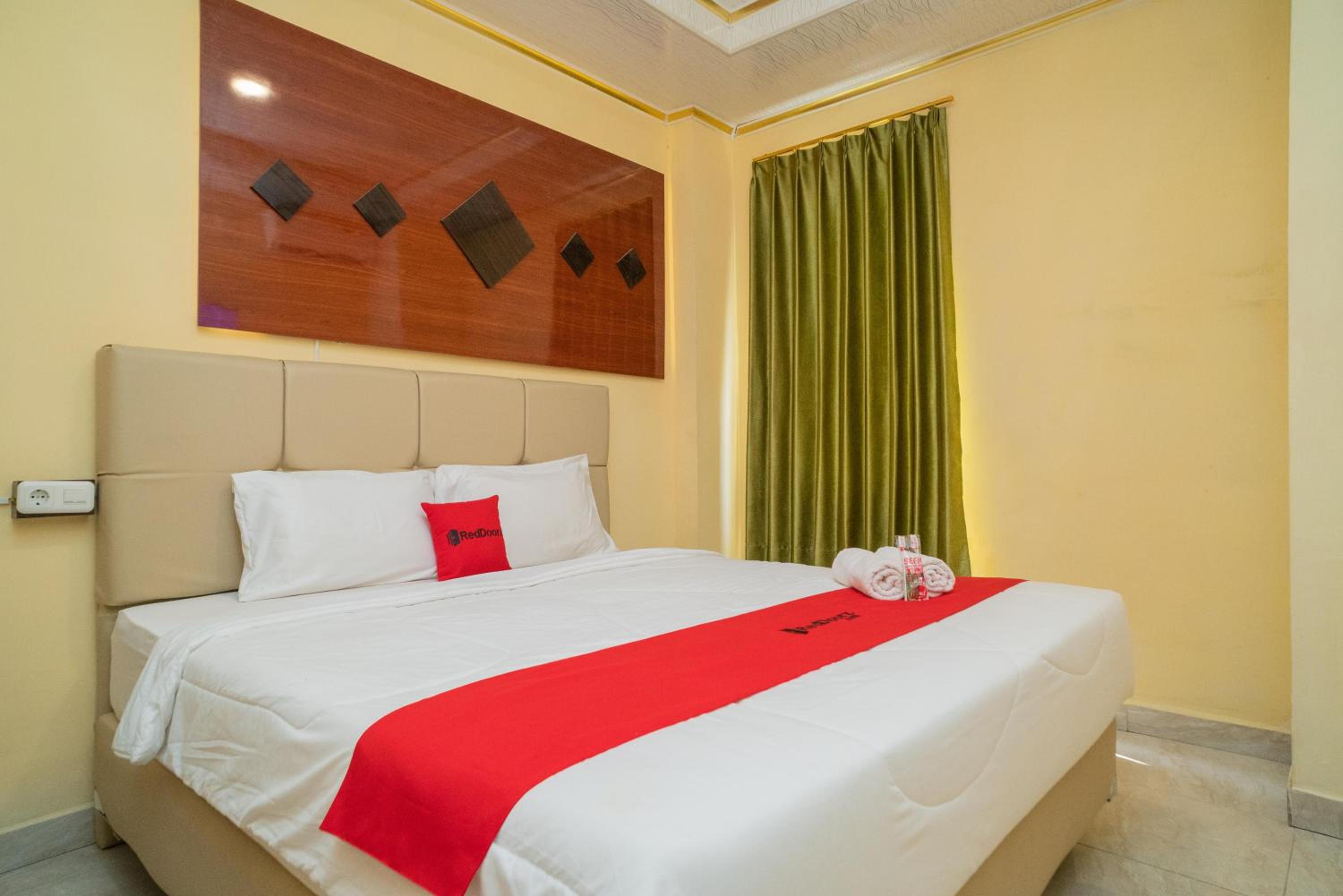 Deluxe Double Room - Photo 1