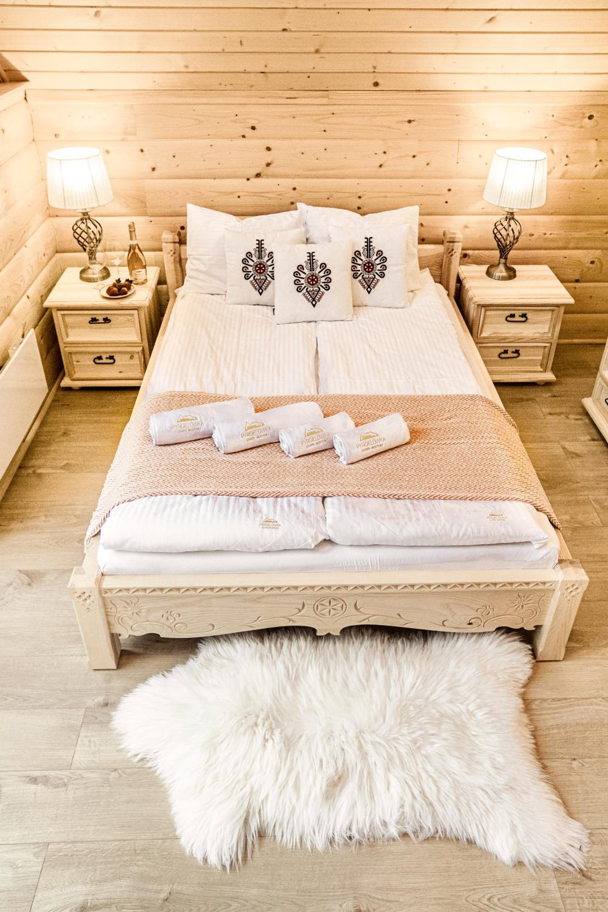 Three-Bedroom Chalet photo 2