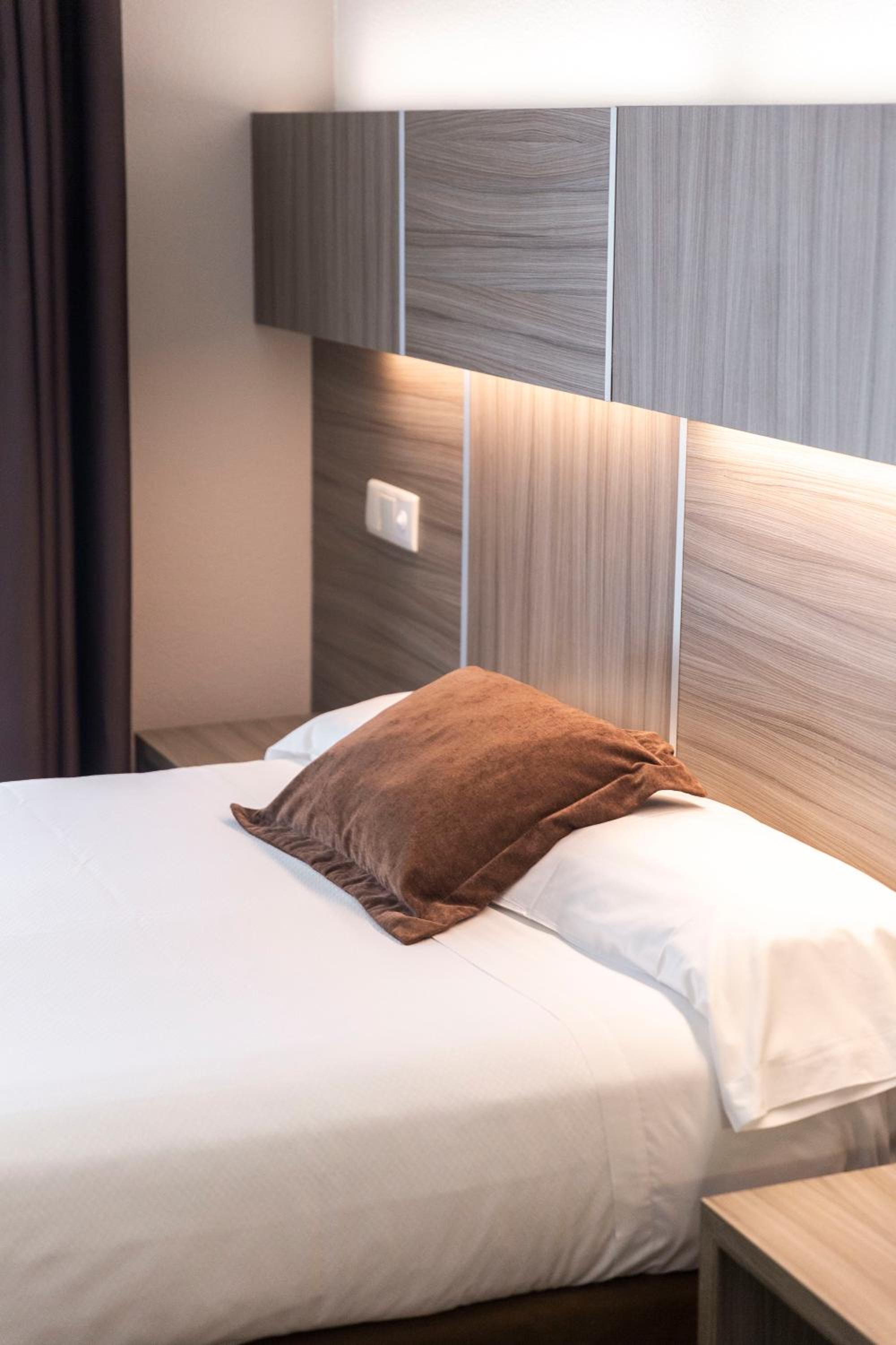 Single Room photo 3