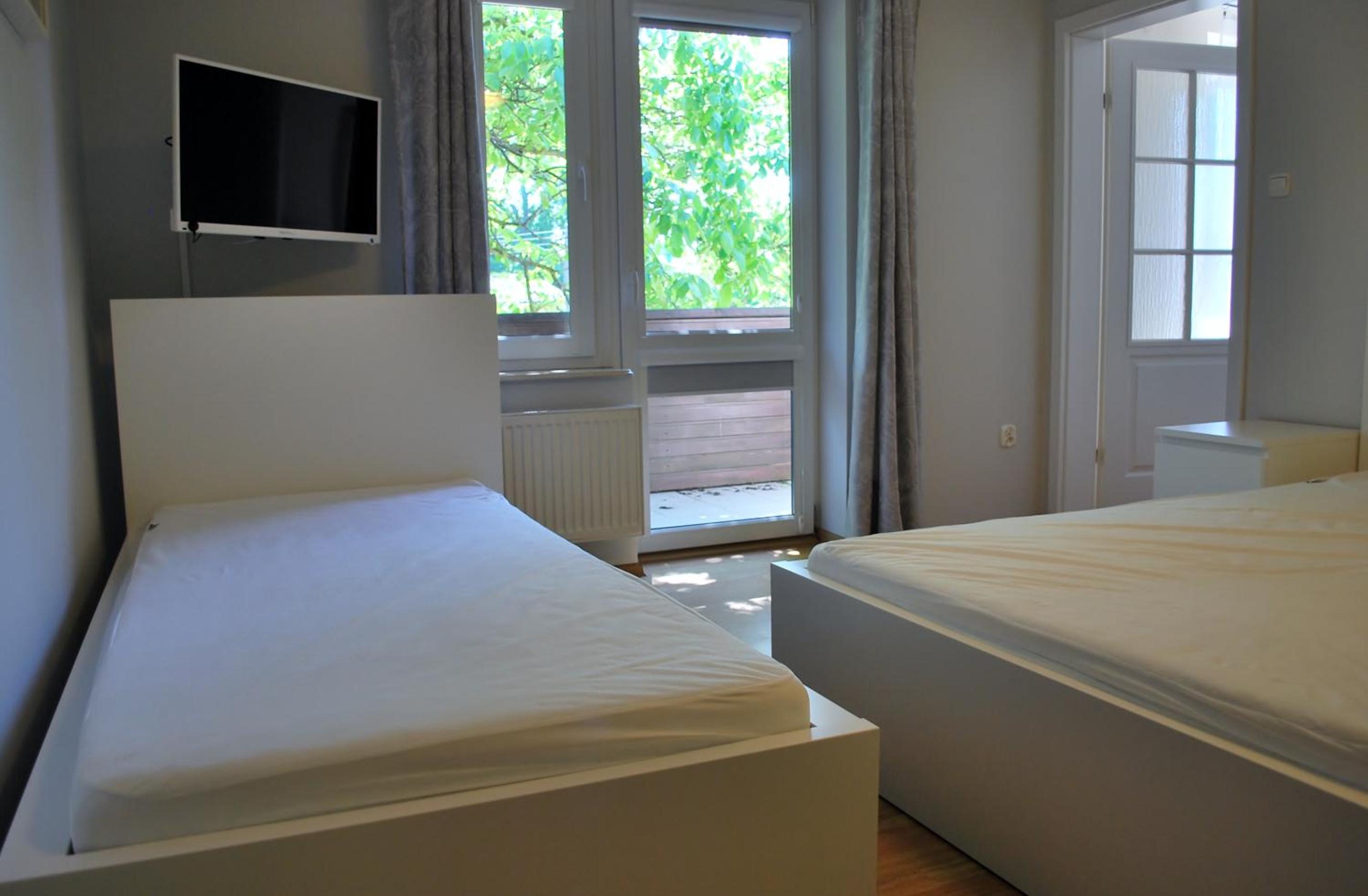 Suite with Balcony photo 3