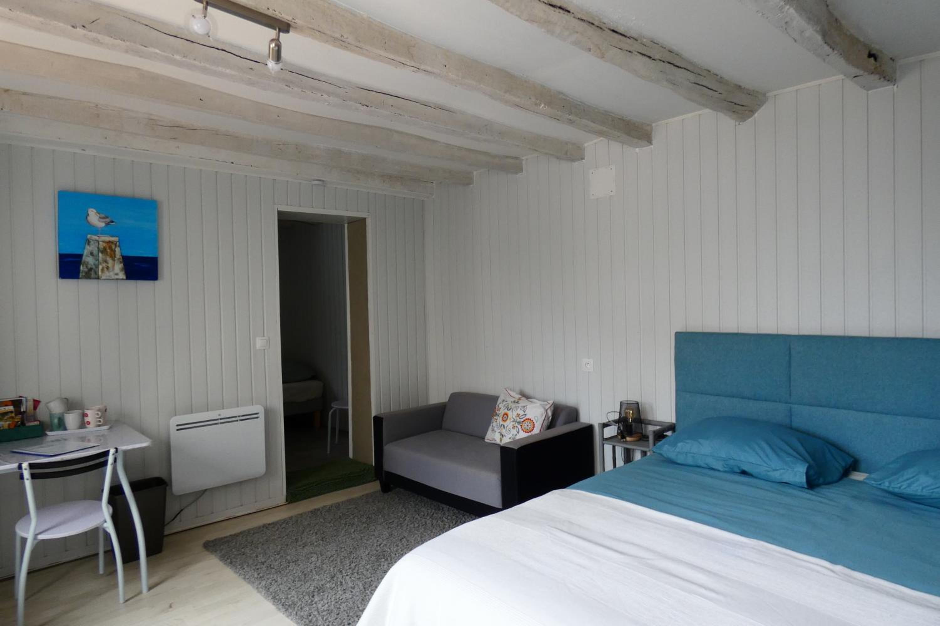 Quadruple Room - Photo 6
