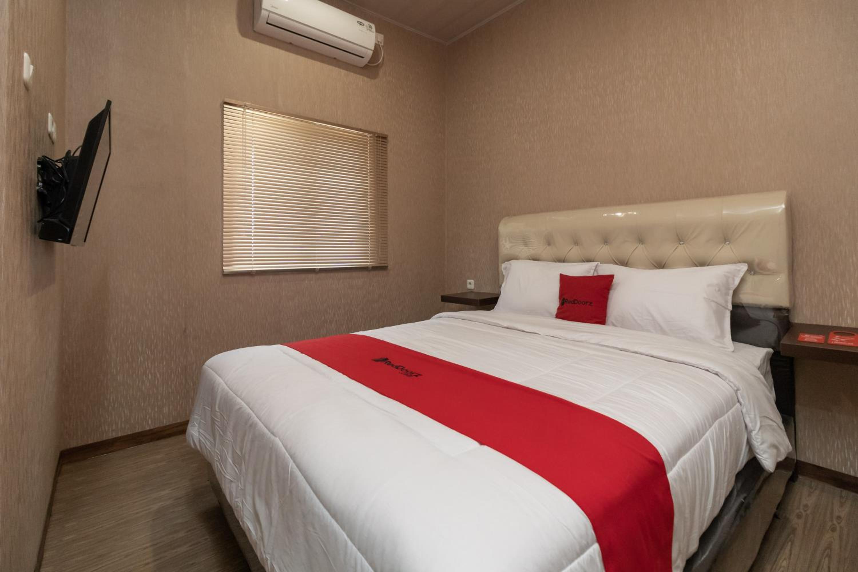 Standard Double Room - Photo 1