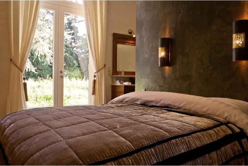 Standard Double Room with Shower photo 1