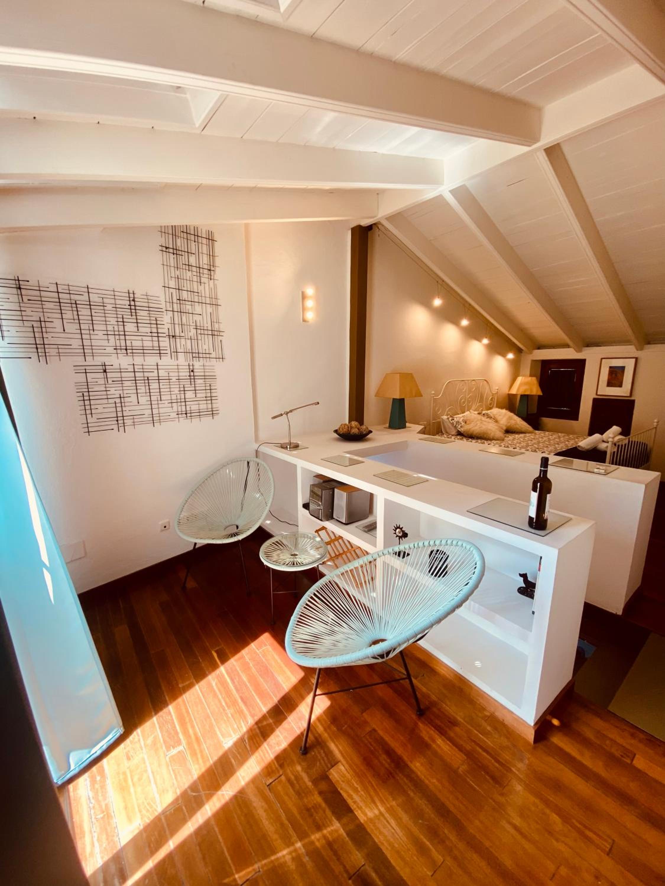 Two-Bedroom House - Photo 33