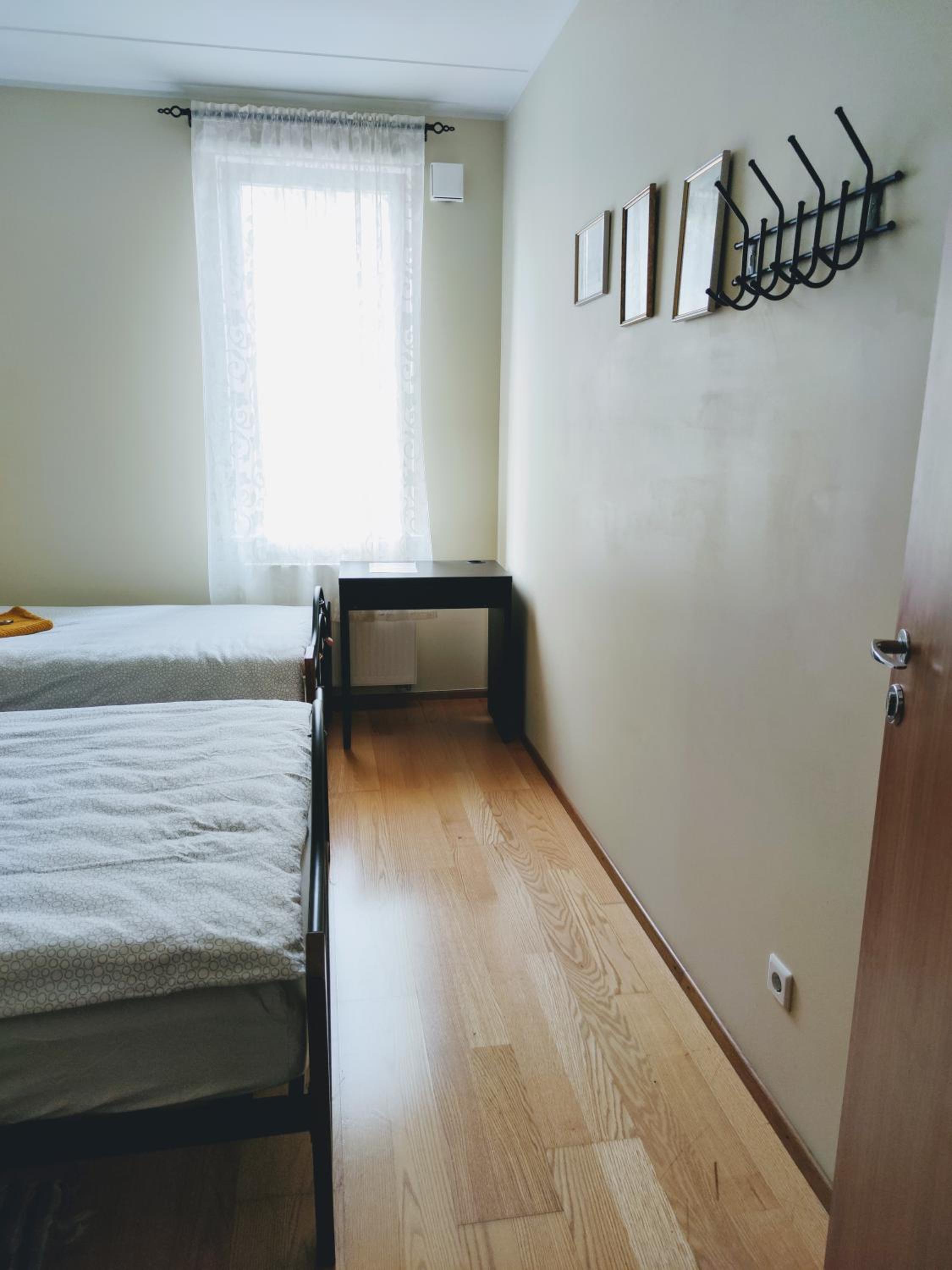Three-Bedroom Apartment - Photo 7