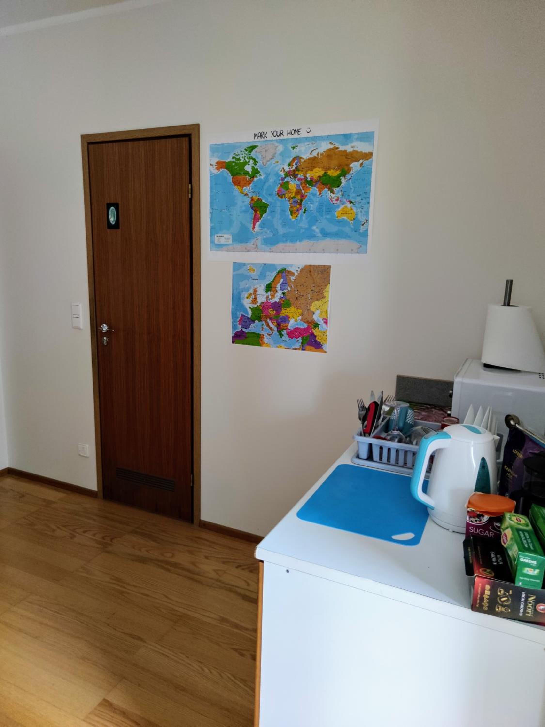 Three-Bedroom Apartment - Photo 5
