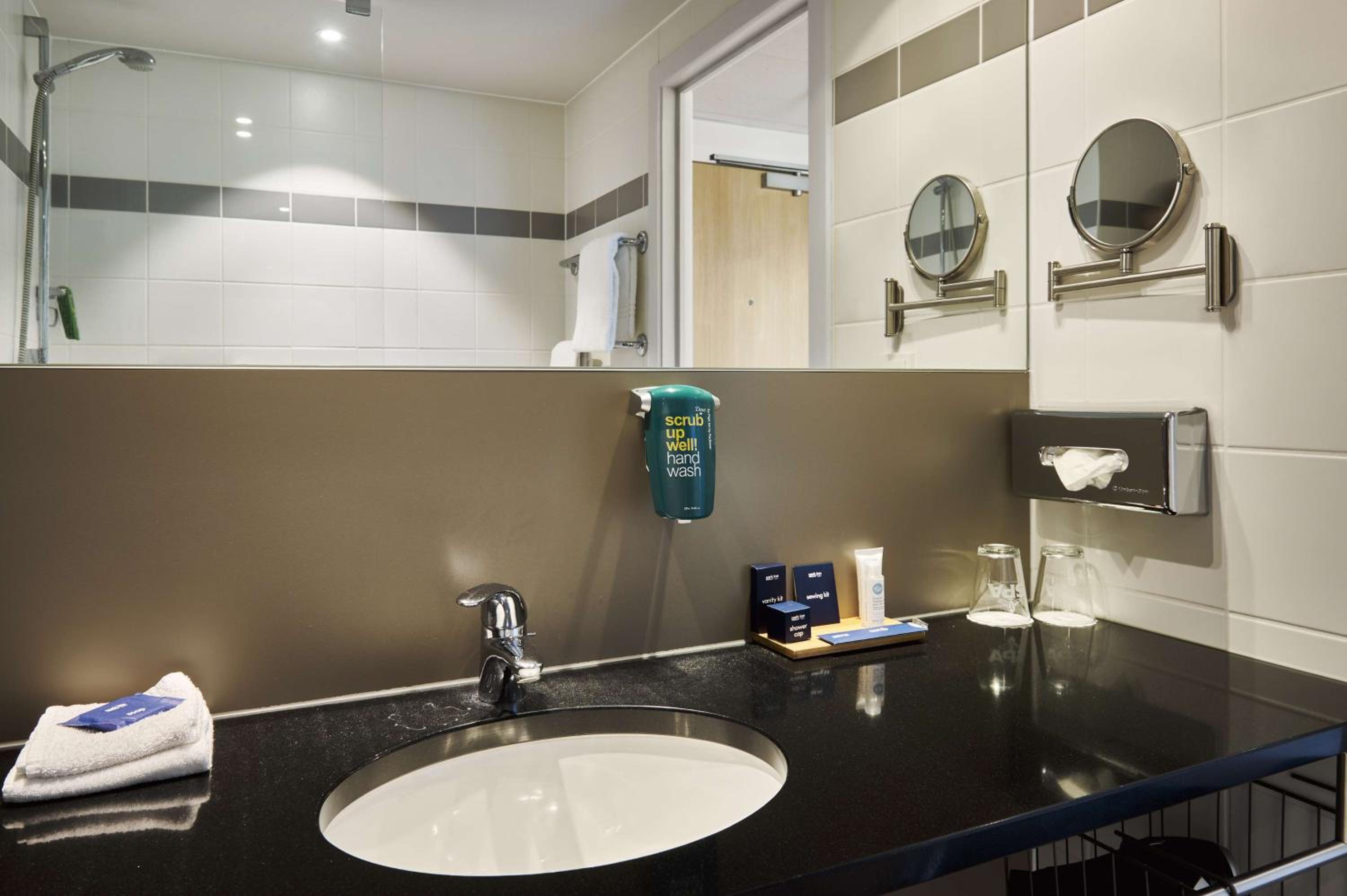 Standard Room - Photo 5