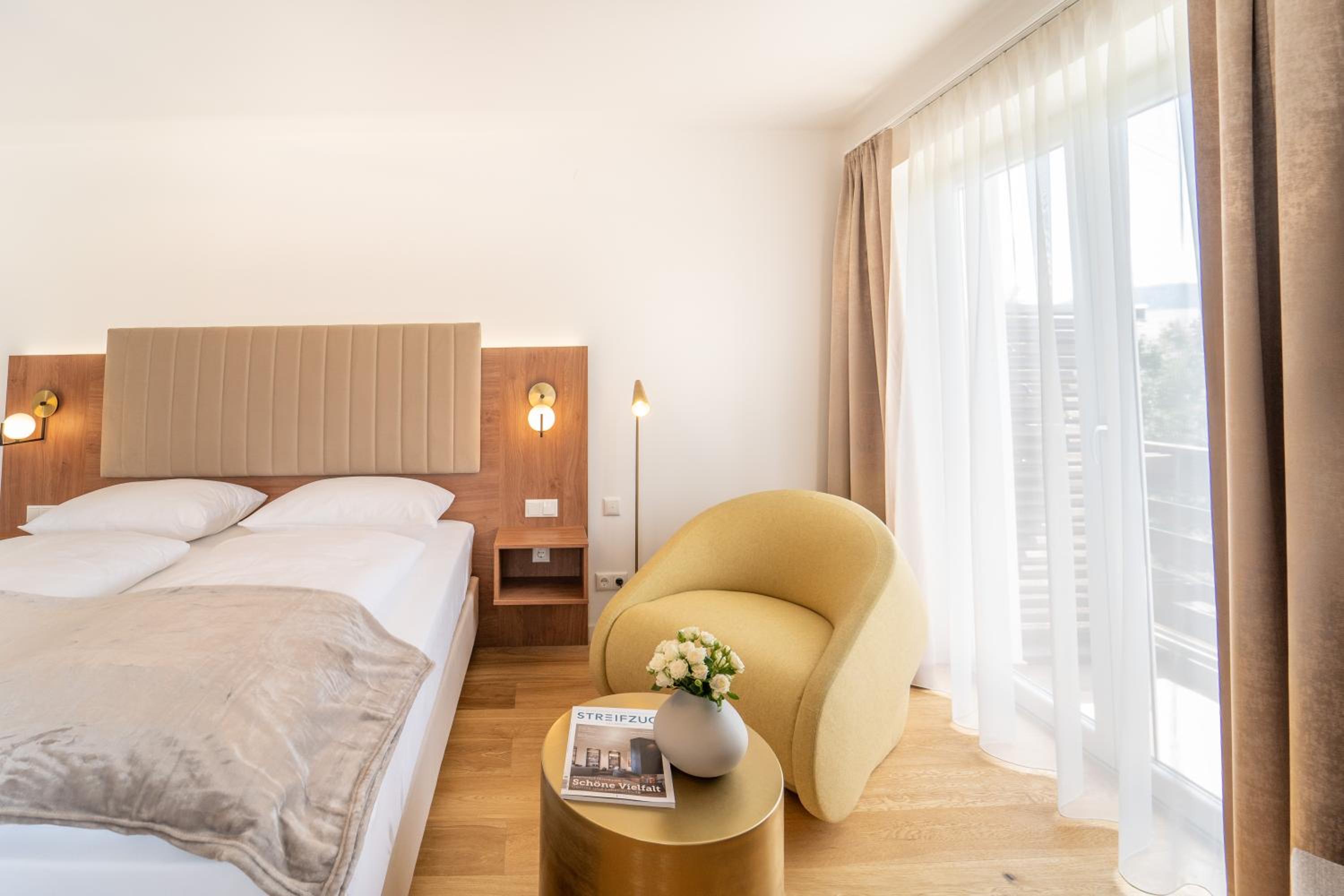 Superior Double Room with Infrared Cabin and Balcony photo 2