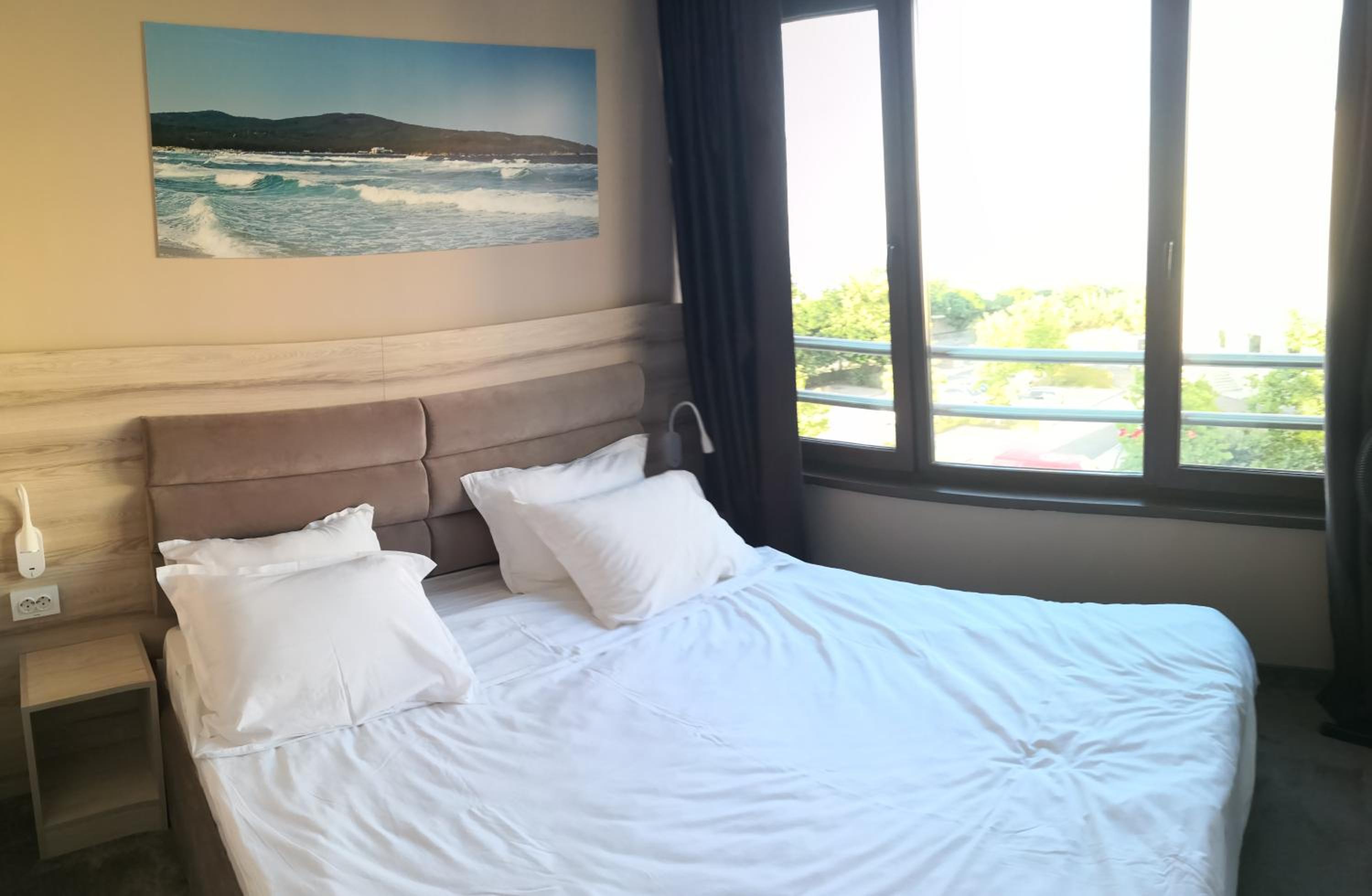 Studio with Sea View