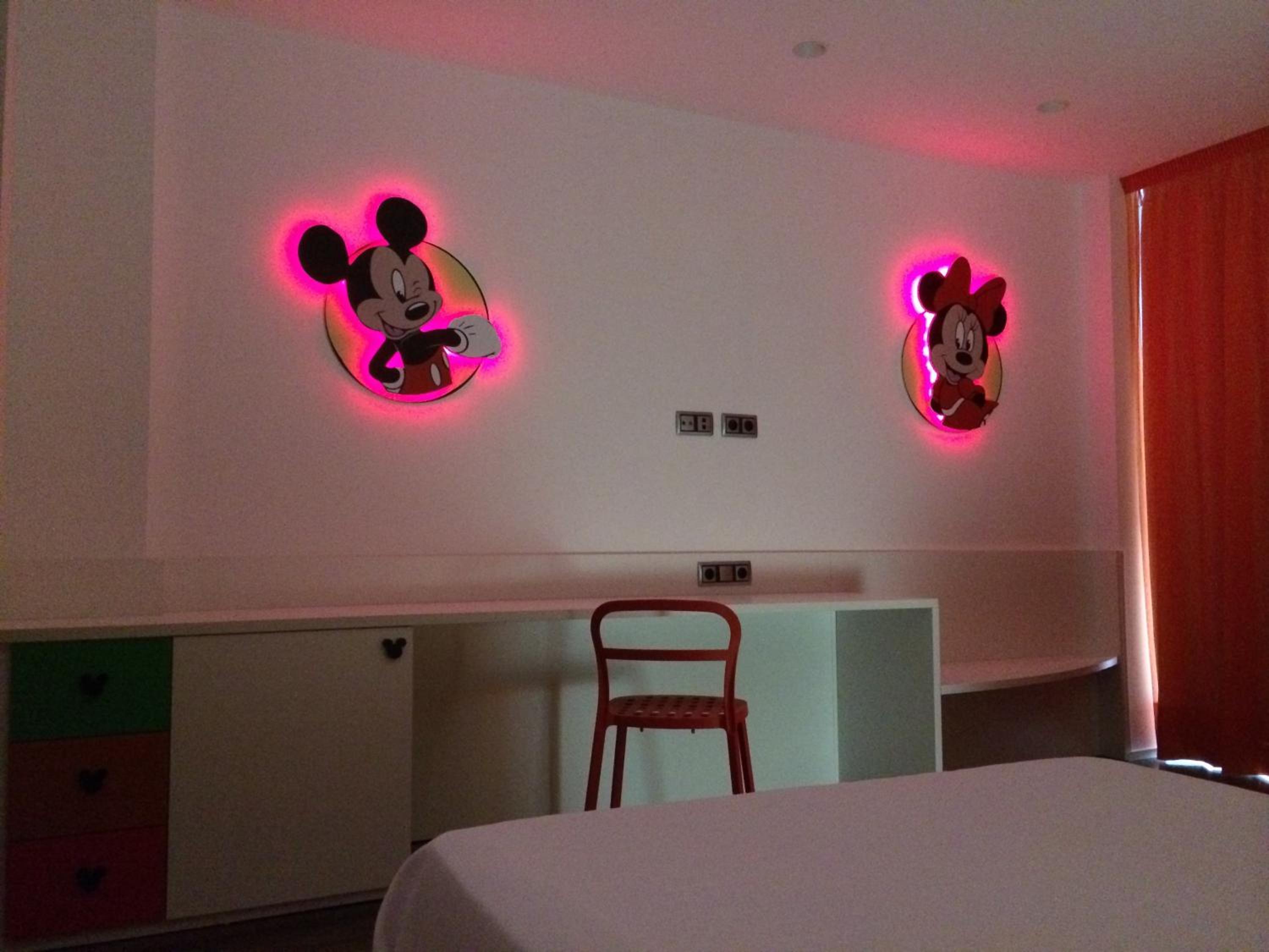 Double or Twin Room - Photo 4