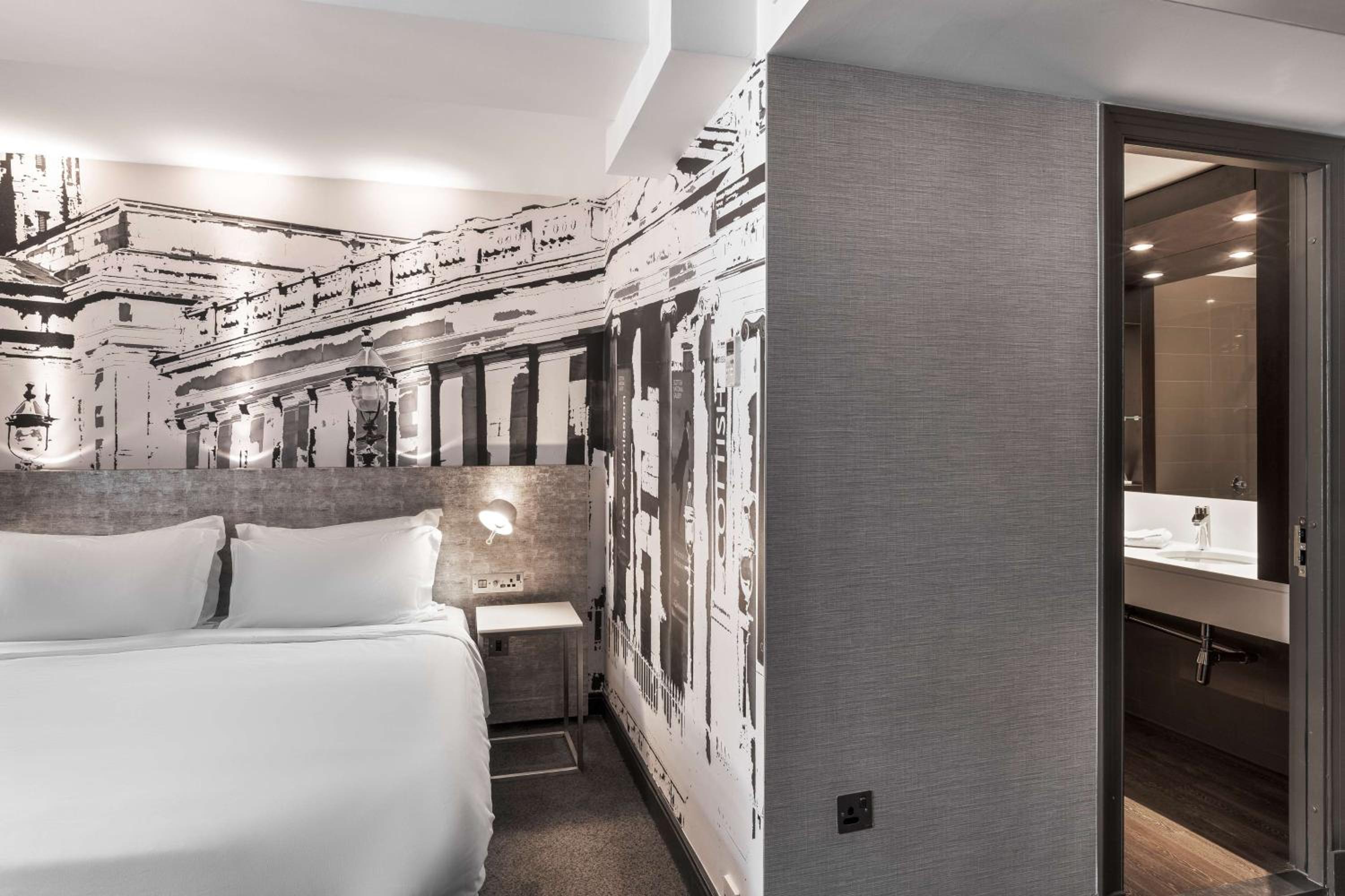 Royal Mile Suite - Photo 3
