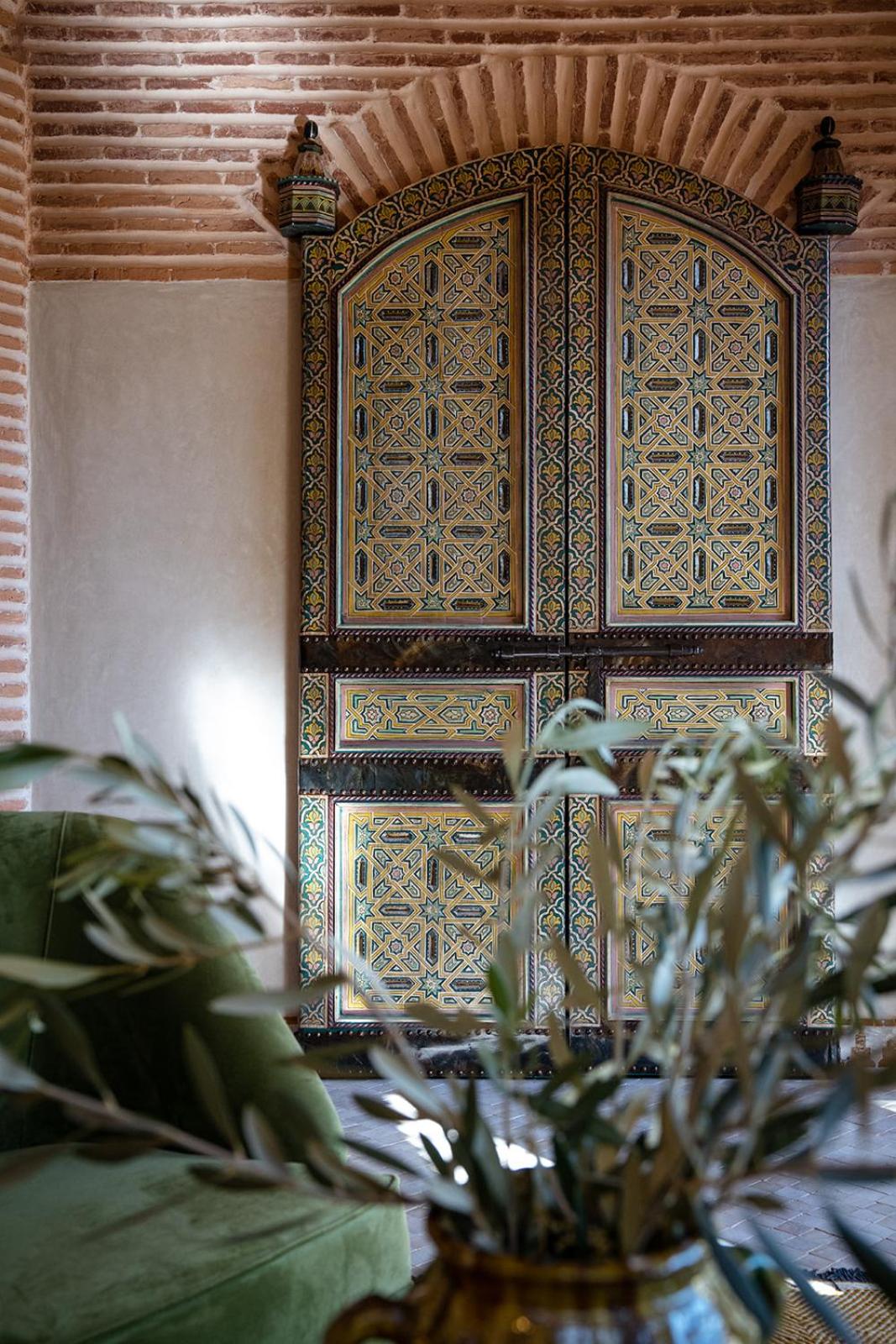 Villa - Photo 2
