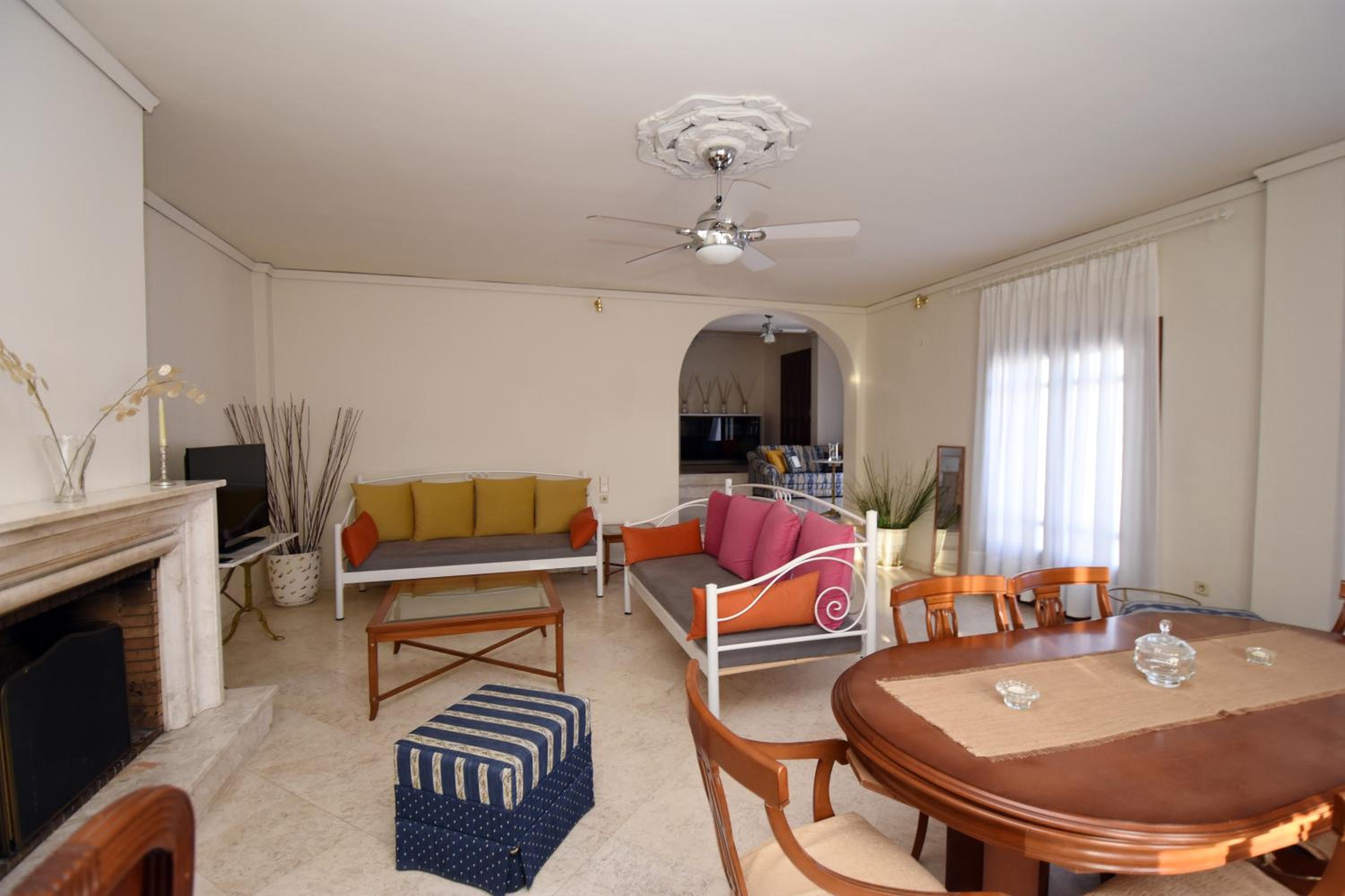 Villa photo 2