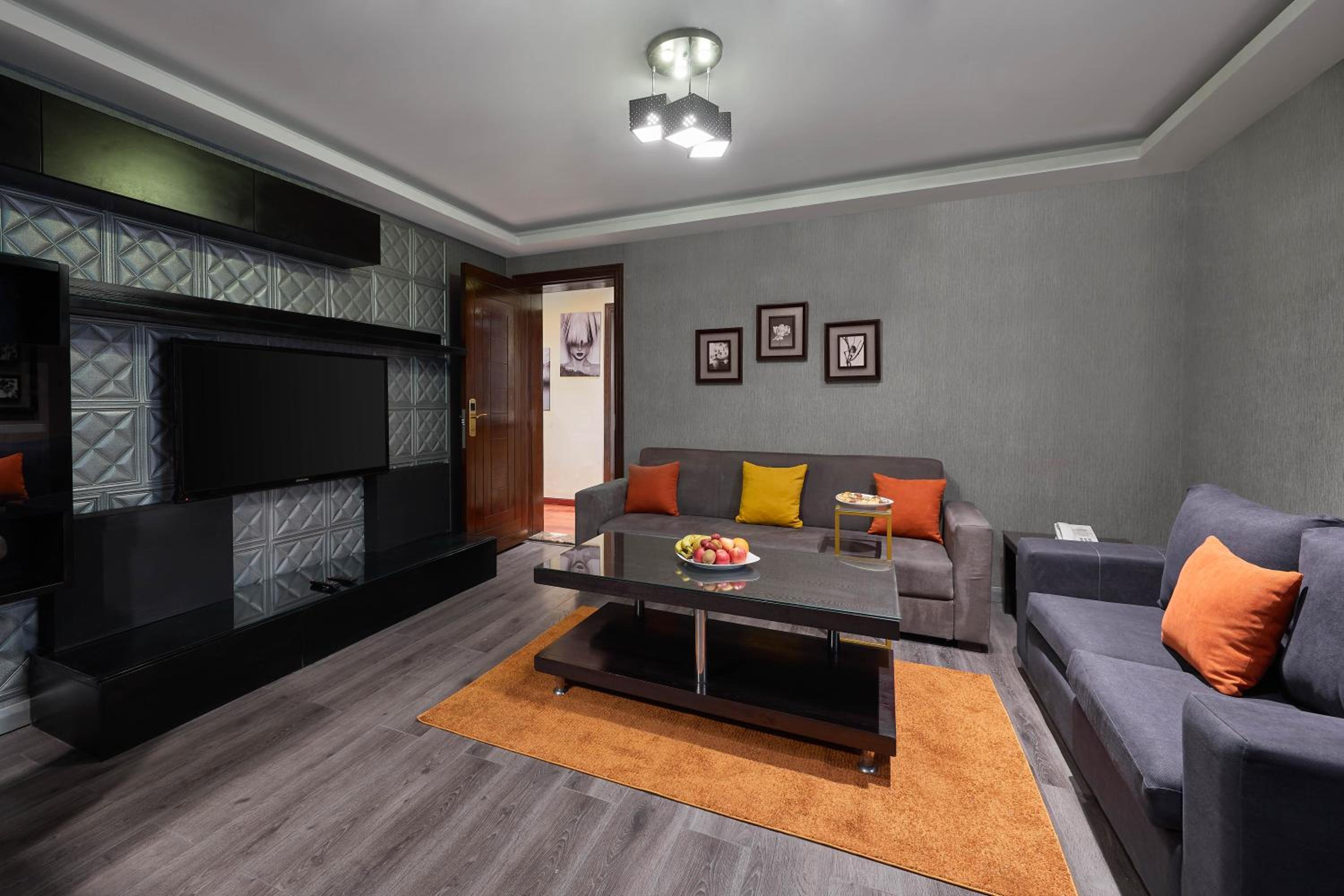 Deluxe Family Suite photo 3