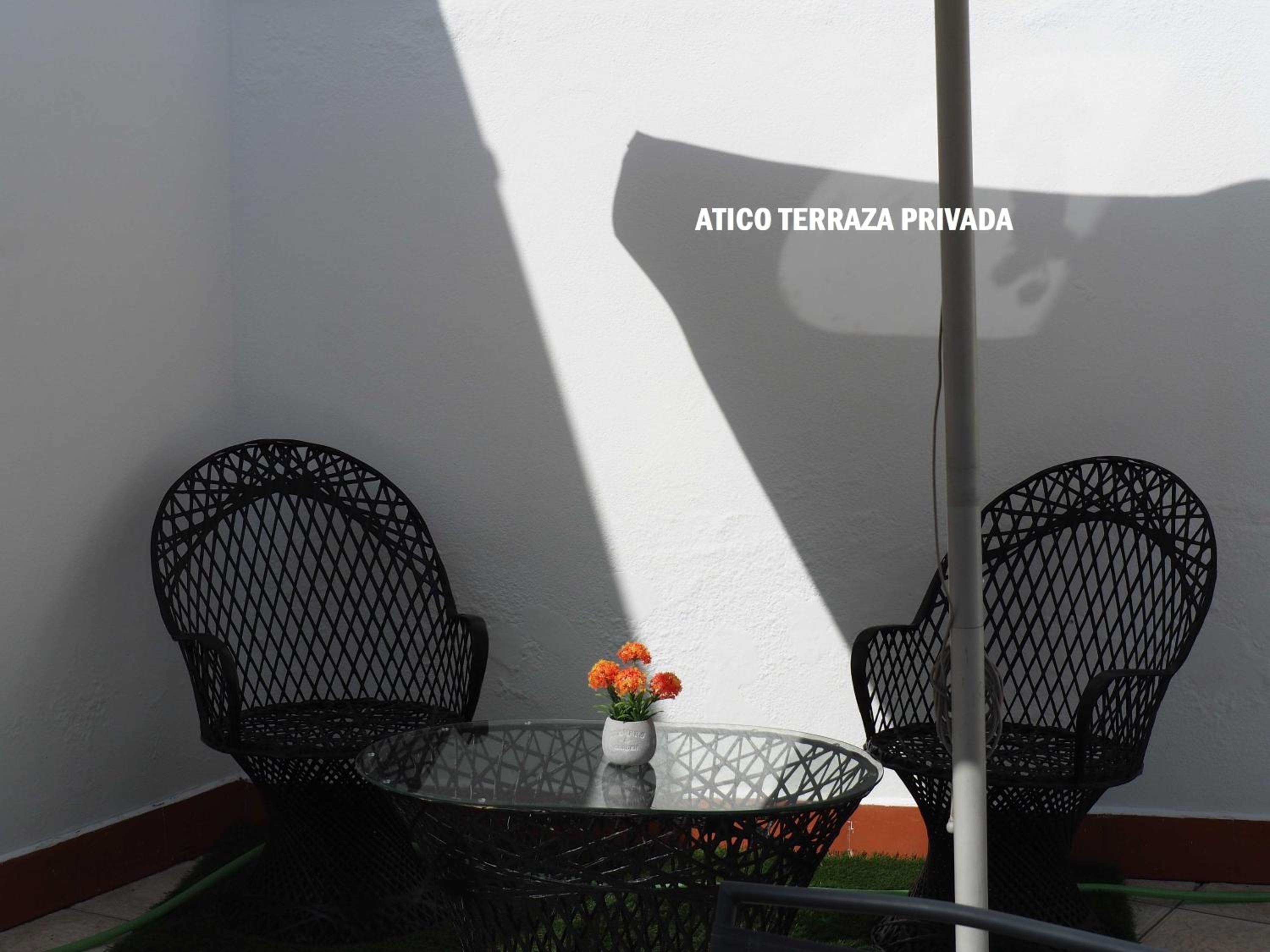 Penthouse Apartment - Photo 27