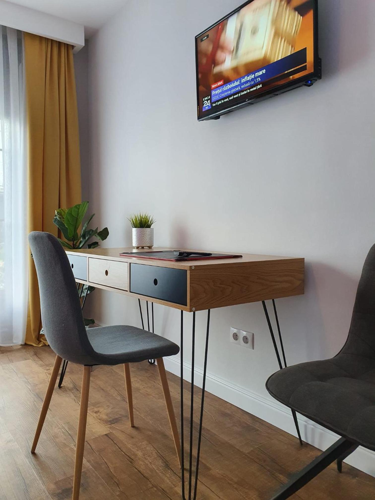 Deluxe Family Suite photo 1