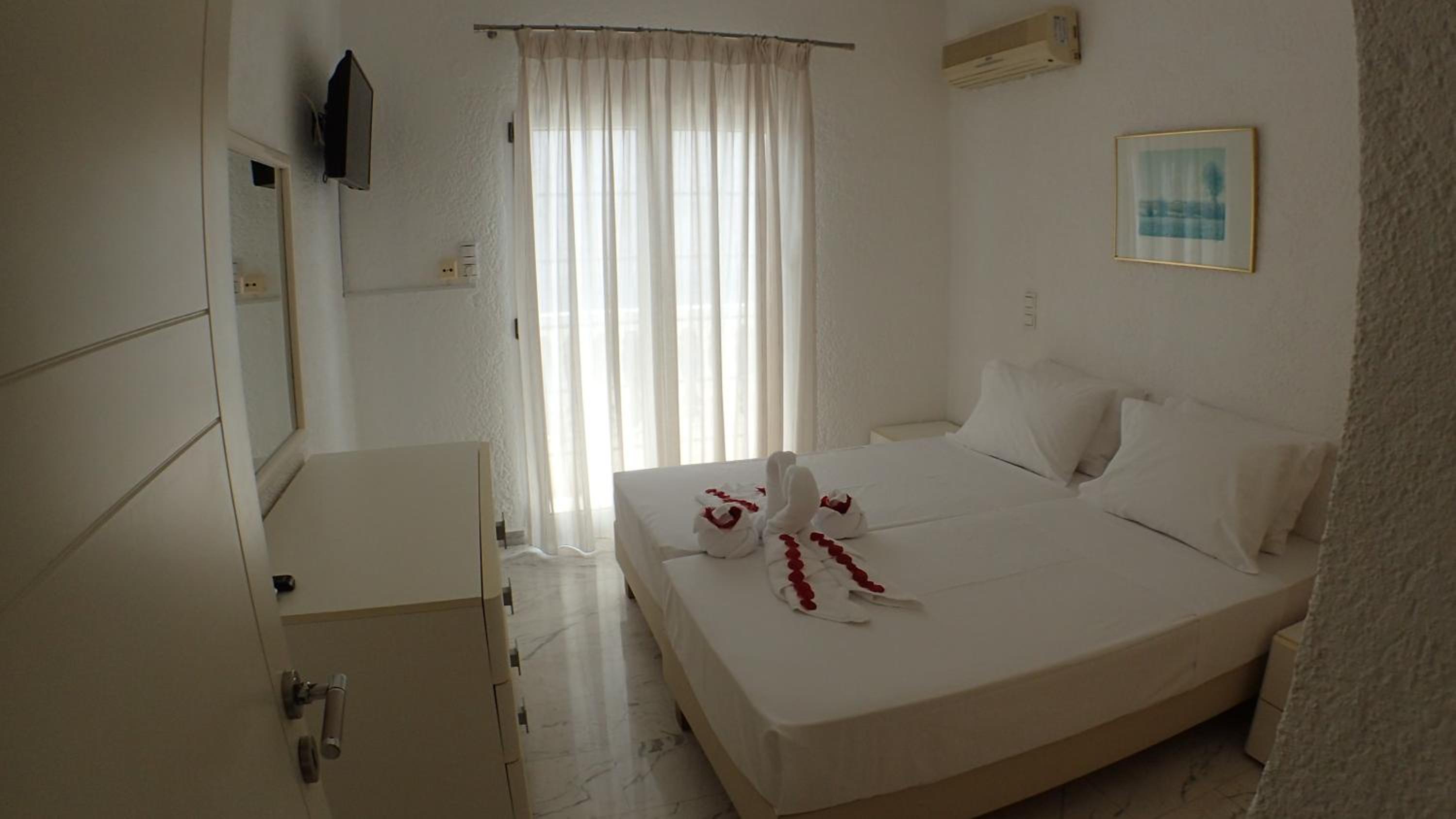 Superior Suite with Sea View photo 2