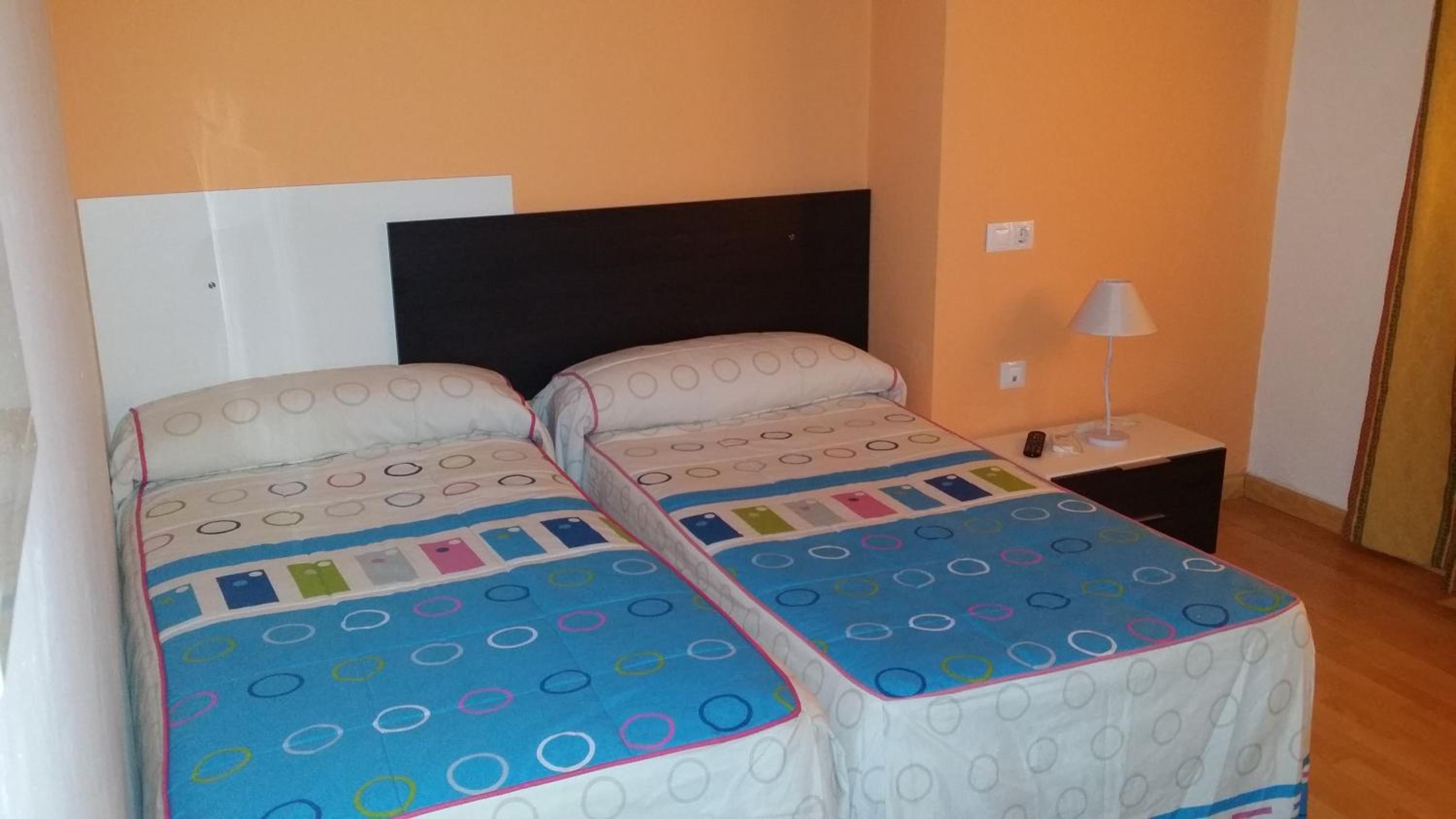 Double or Twin Room - Photo 9
