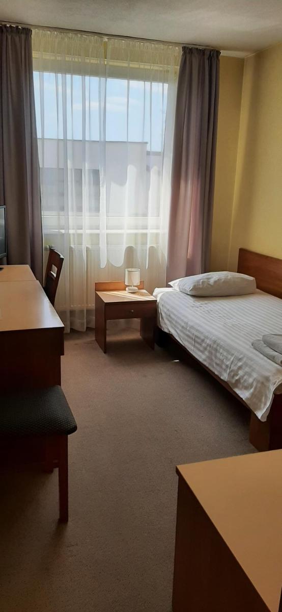 Single Room with Private Bathroom photo 1