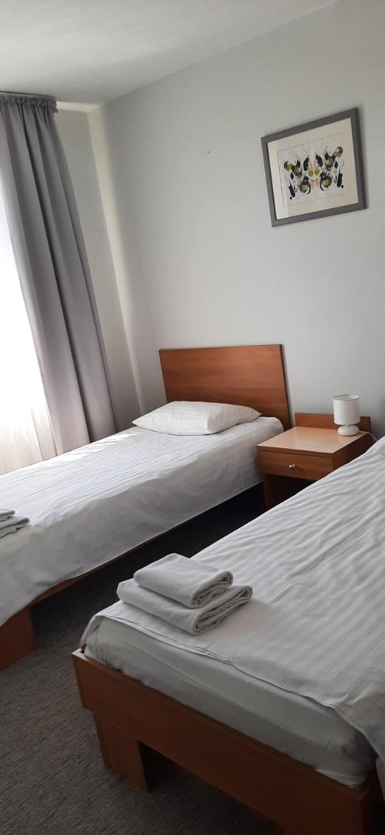 Quadruple Room with Bathroom photo 2