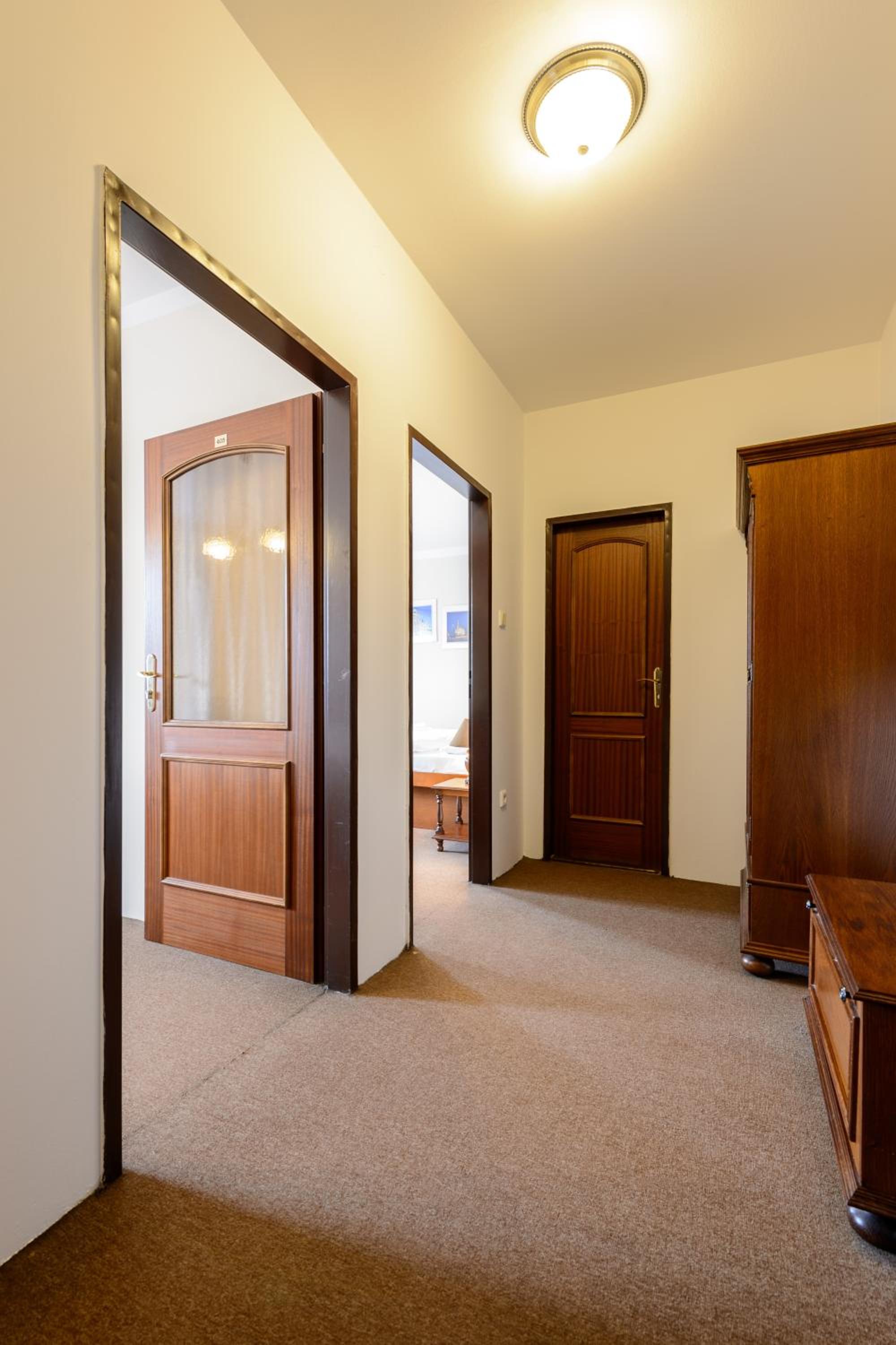 Quadruple Room - Photo 3
