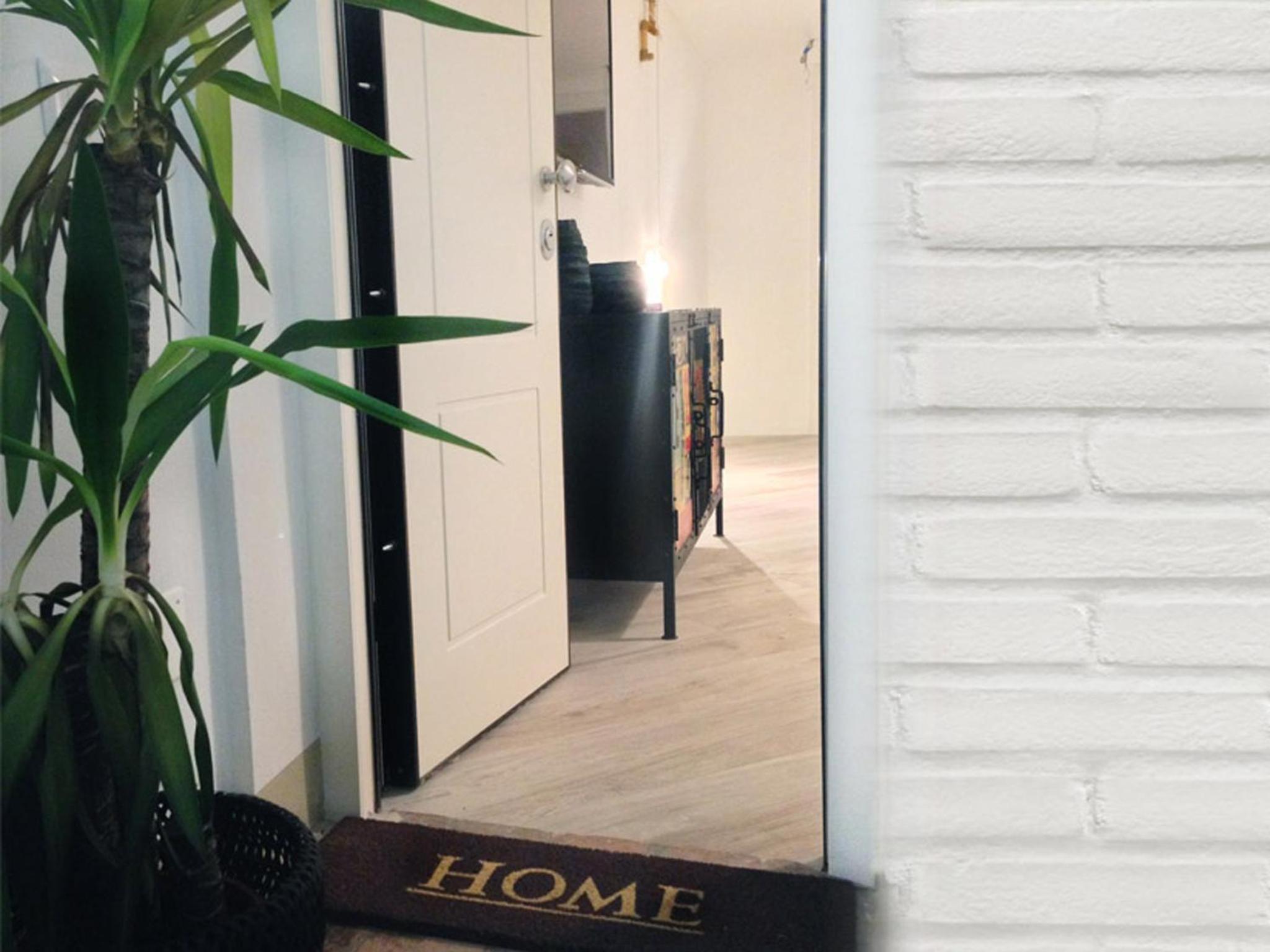 One-Bedroom Apartment - Photo 15