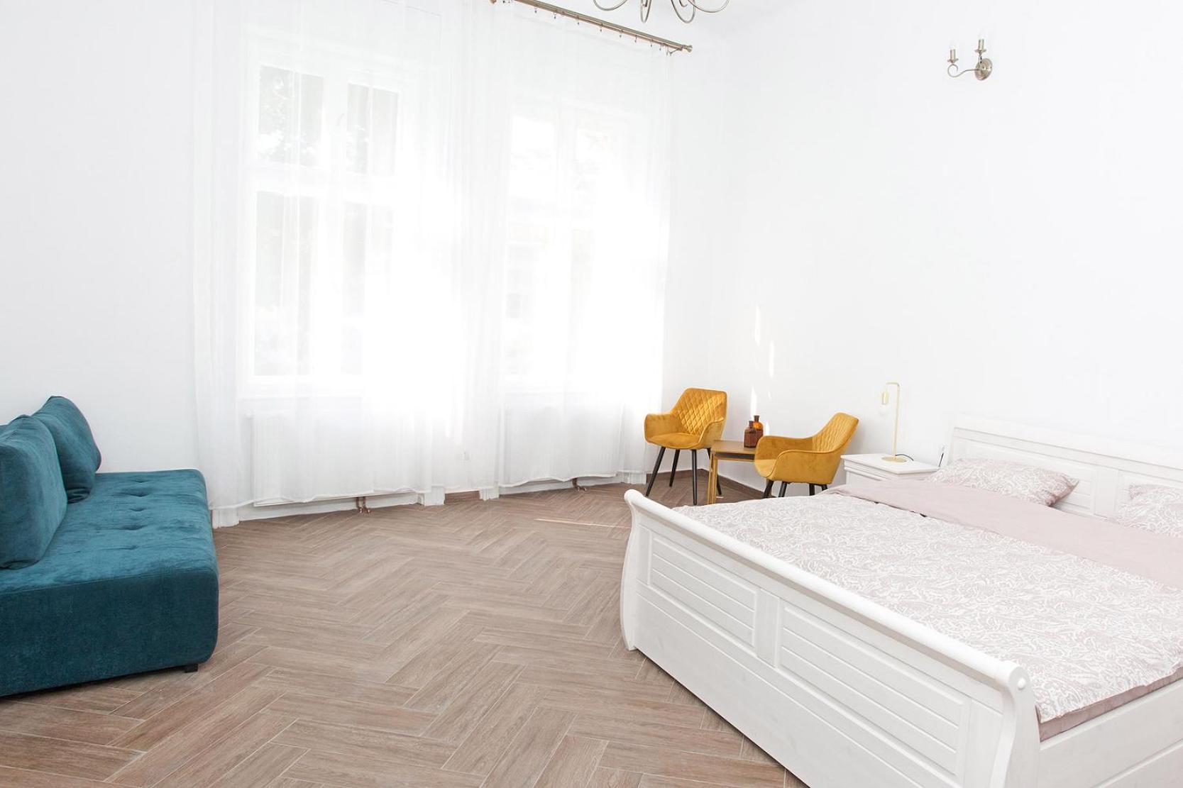 Superior Quadruple Room - Photo 23