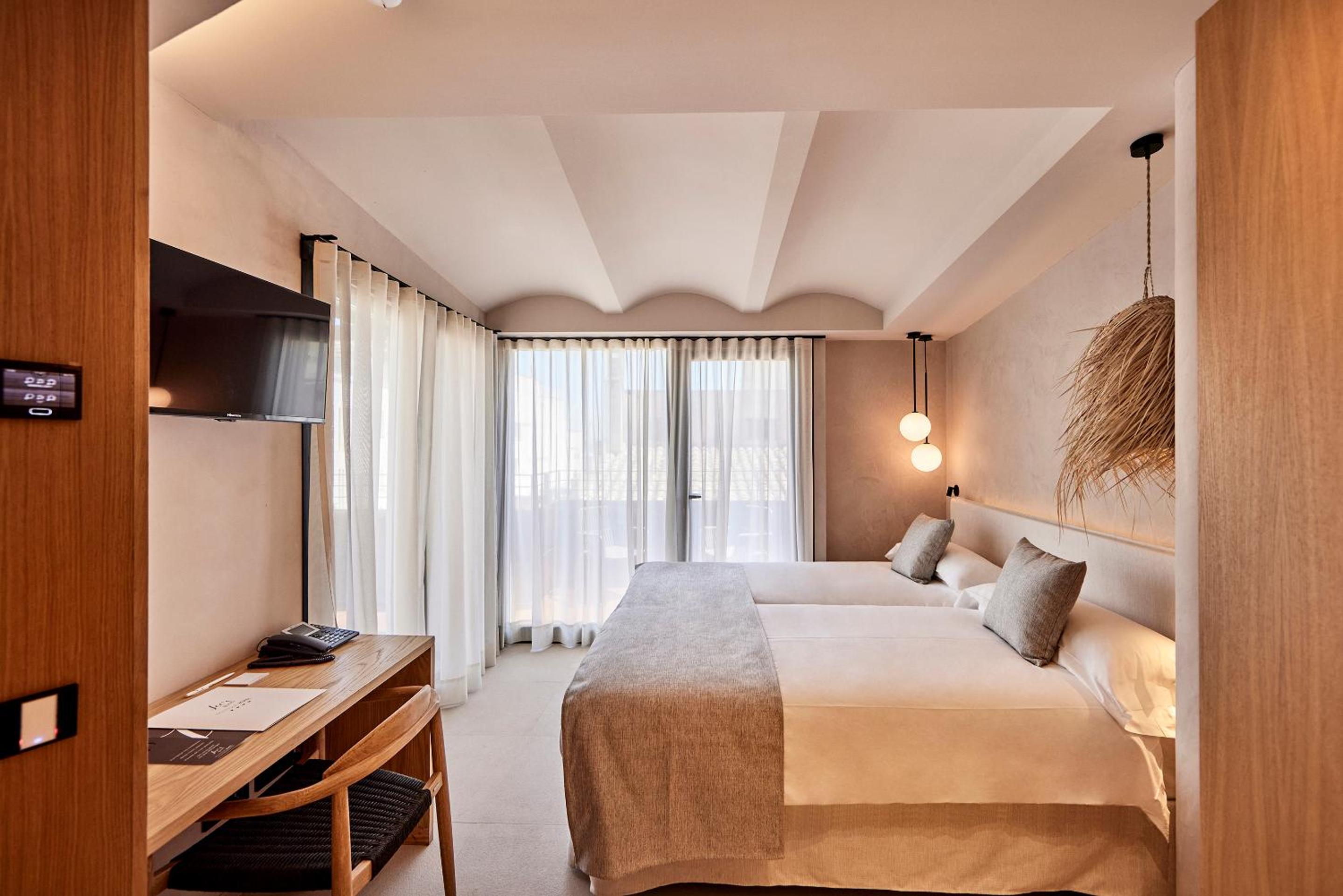 Junior Suite with Terrace