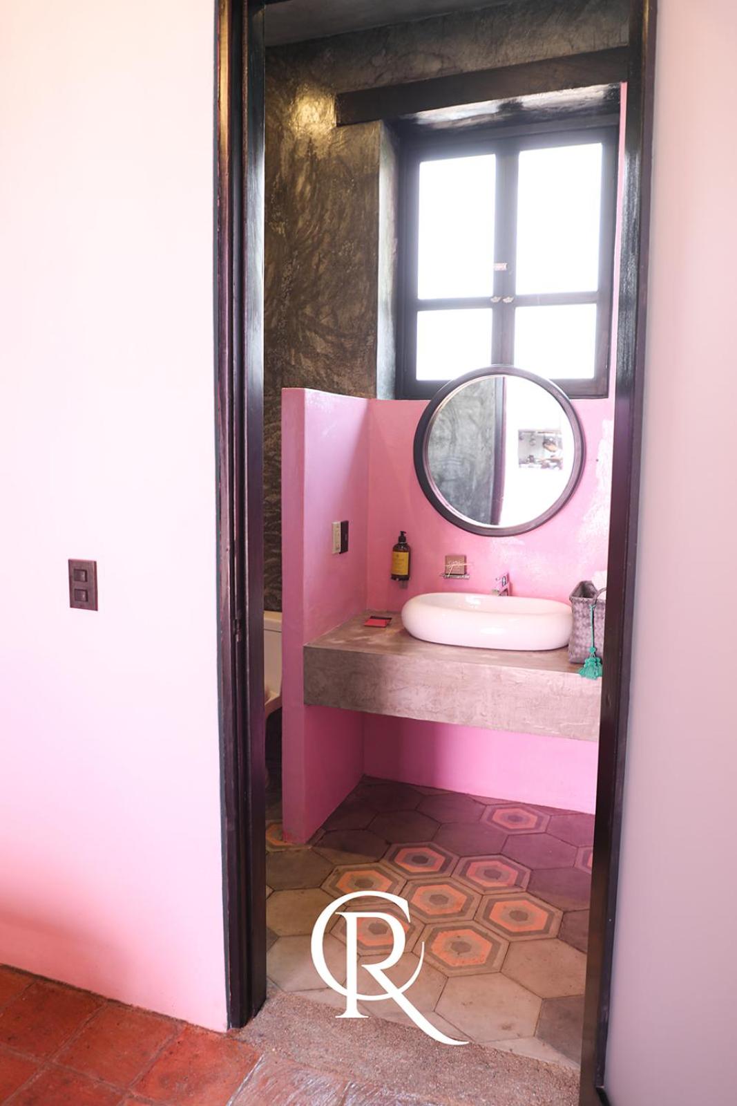 Queen Room - Photo 3