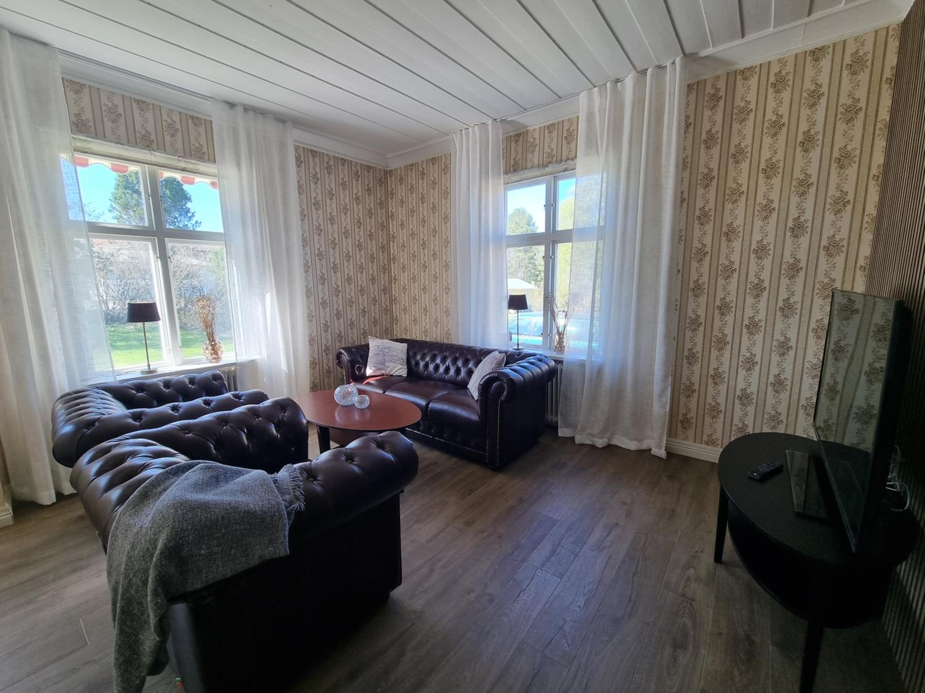 Budget Double or Twin Room - Photo 12