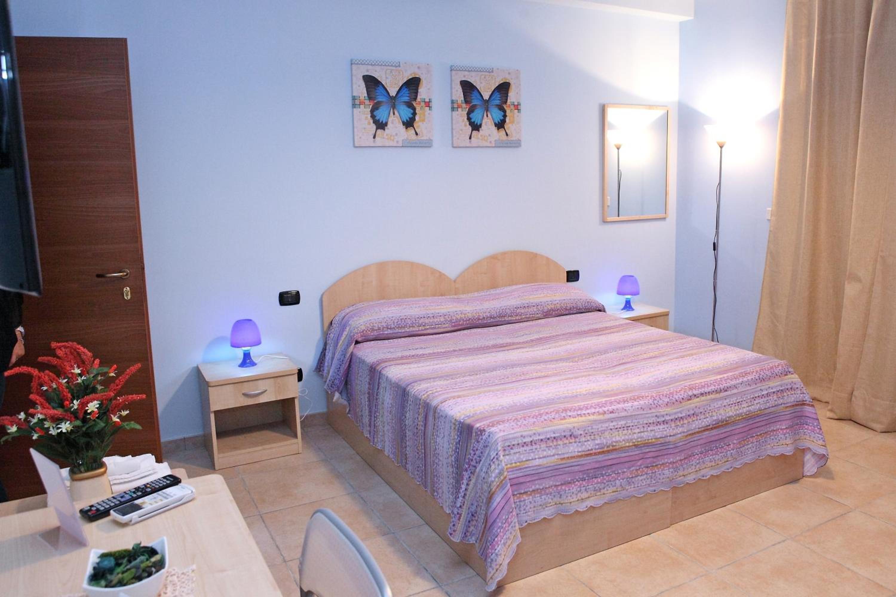Large Double Or Twin Room