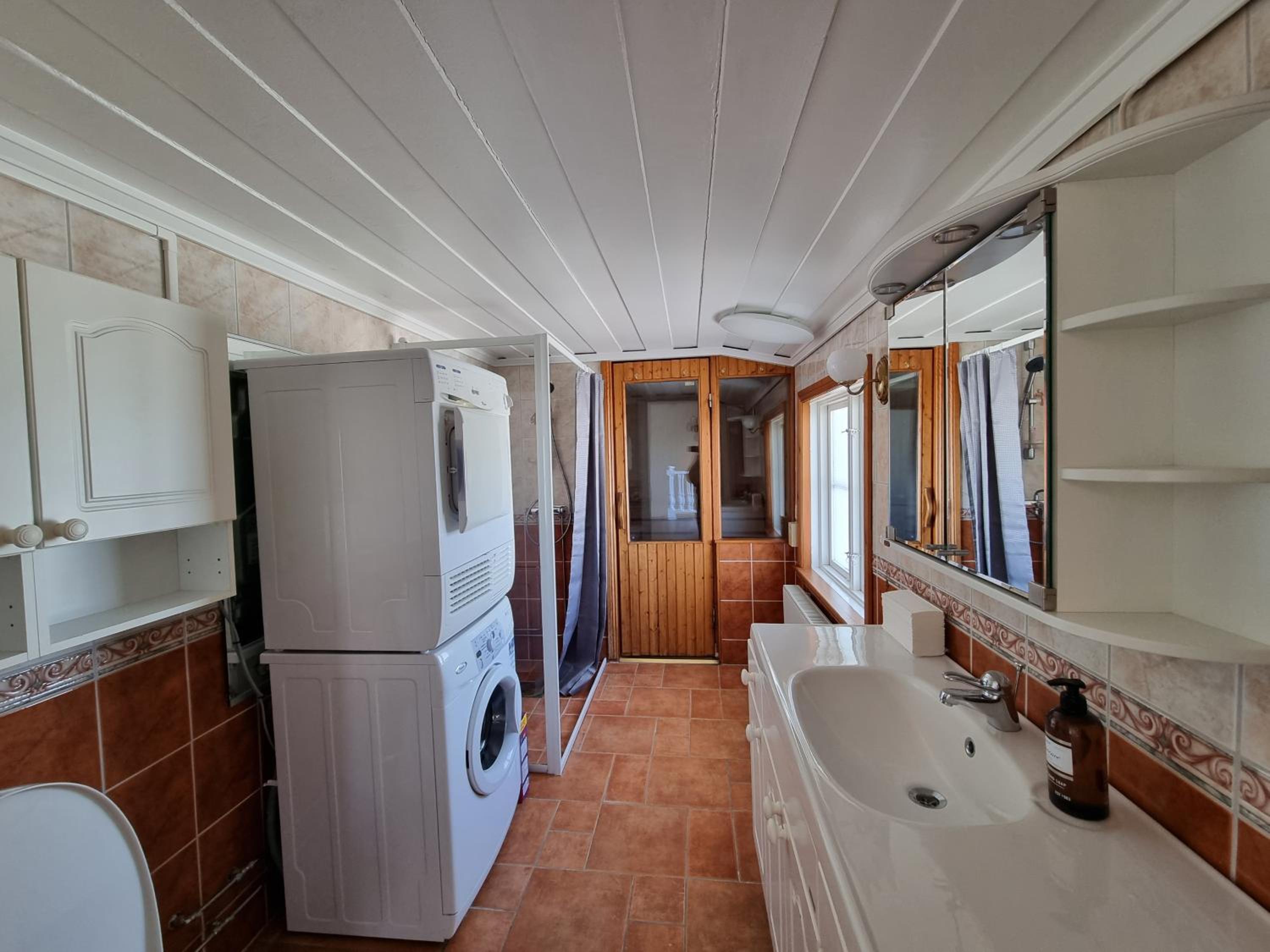 Budget Double or Twin Room - Photo 6