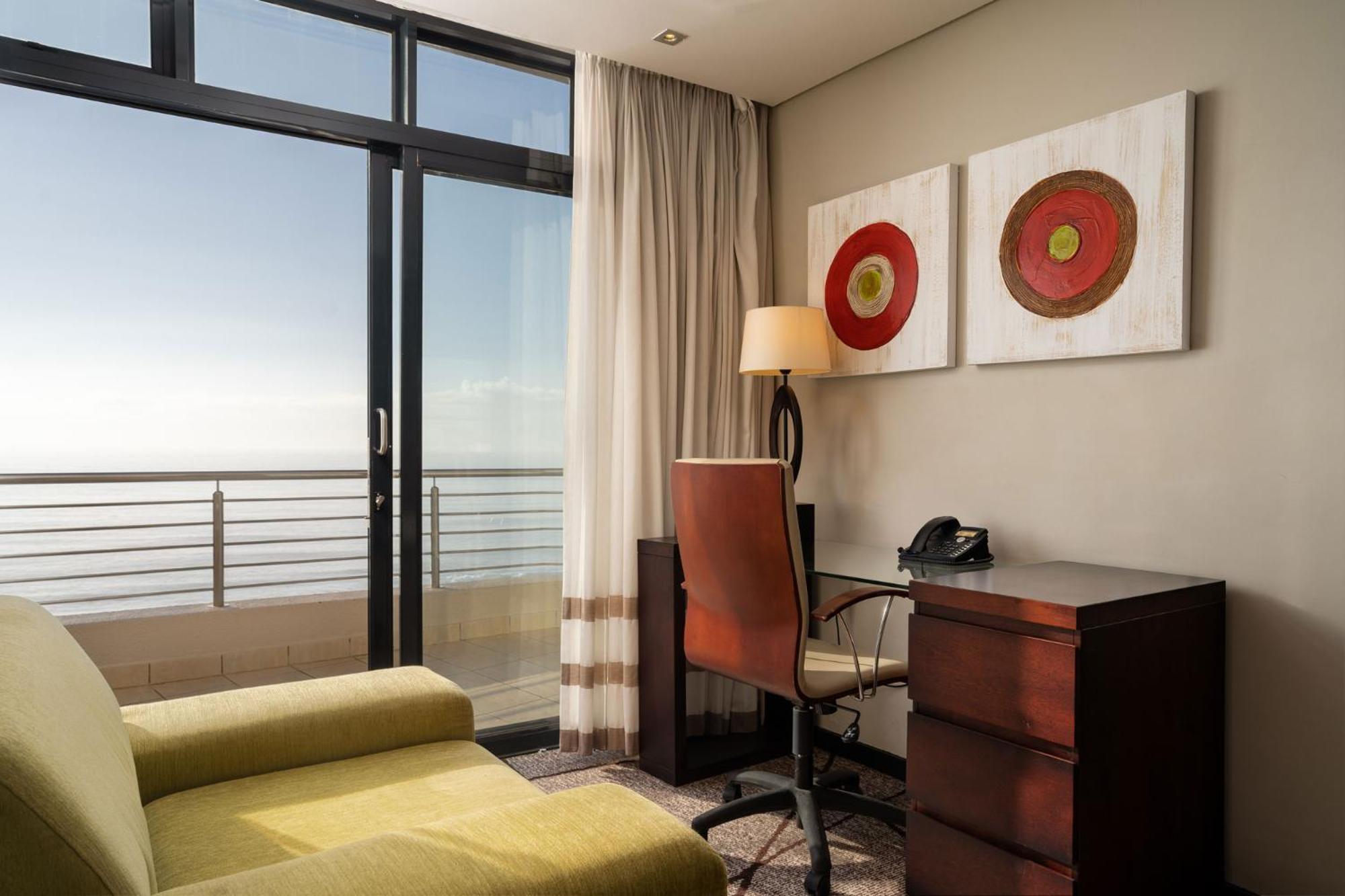 Suite with Sea View